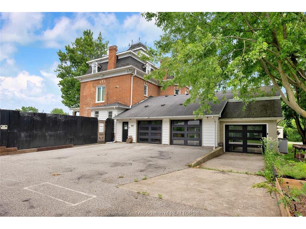 









620


Cross

Street,
Dresden,




ON
N0P 1M0

