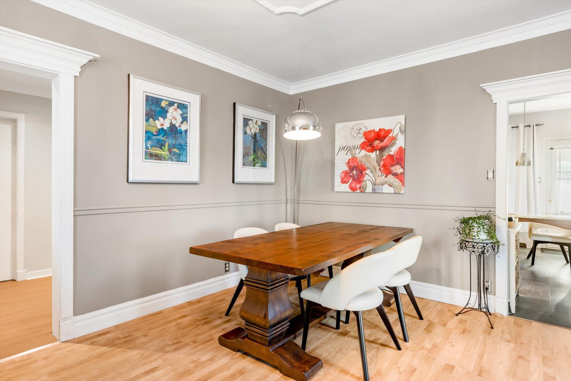 









783

 - 785


Av. Hemlock

,
Shawinigan,




QC
G9N1S8

