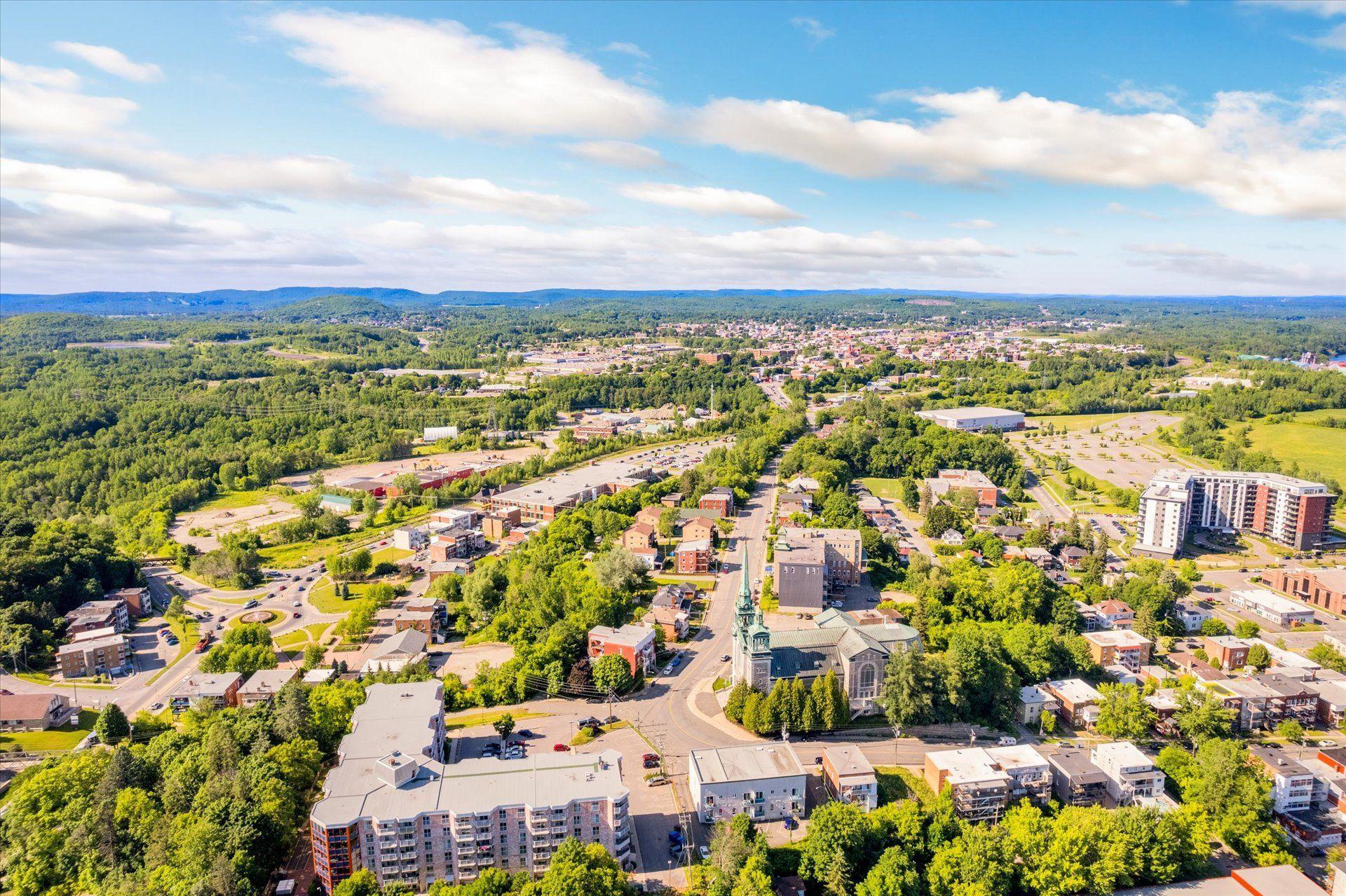 









783

 - 785


Av. Hemlock

,
Shawinigan,




QC
G9N1S8

