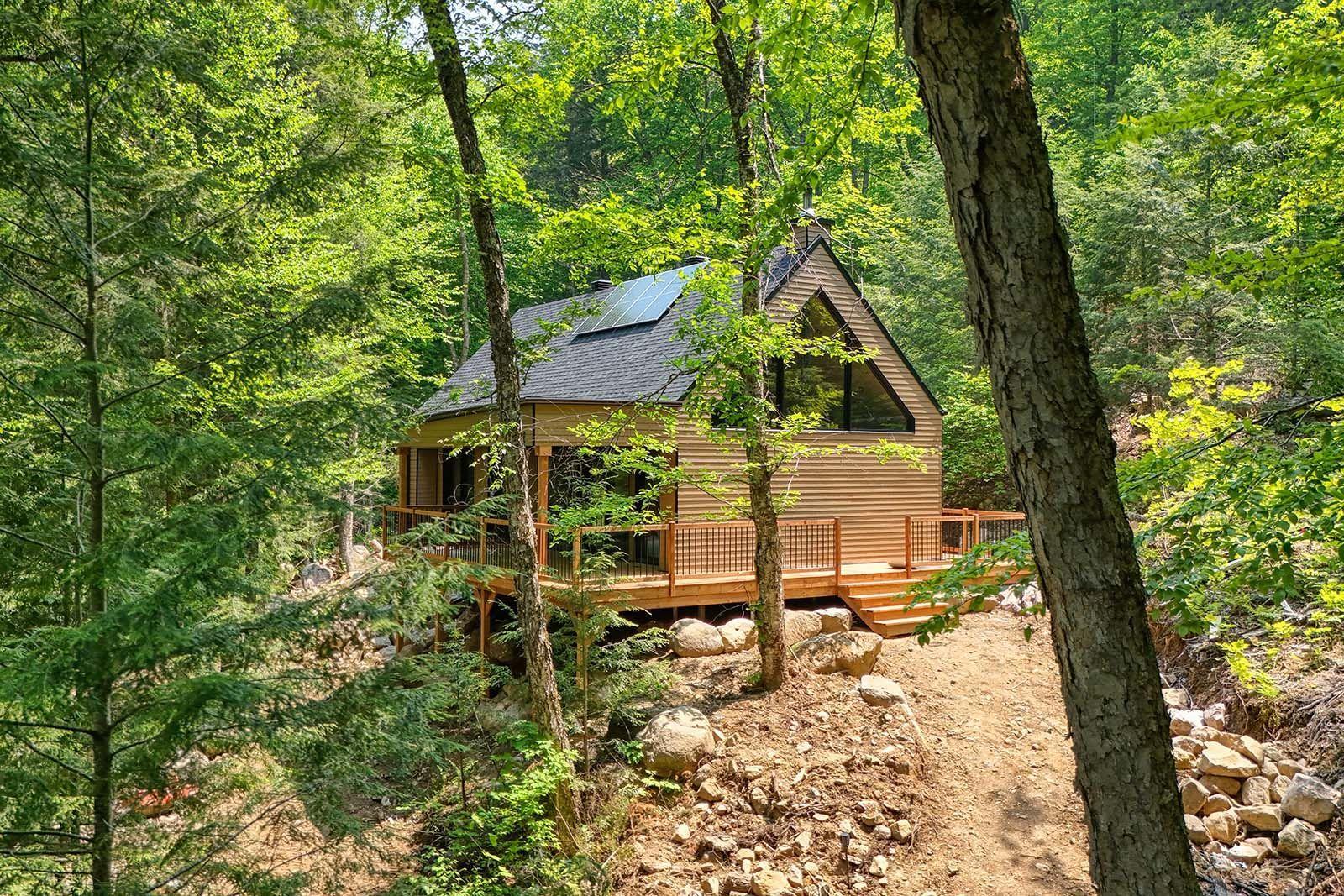 









3590


Lac-des-Écorces

,
Barkmere,




QC
J0T1A0

