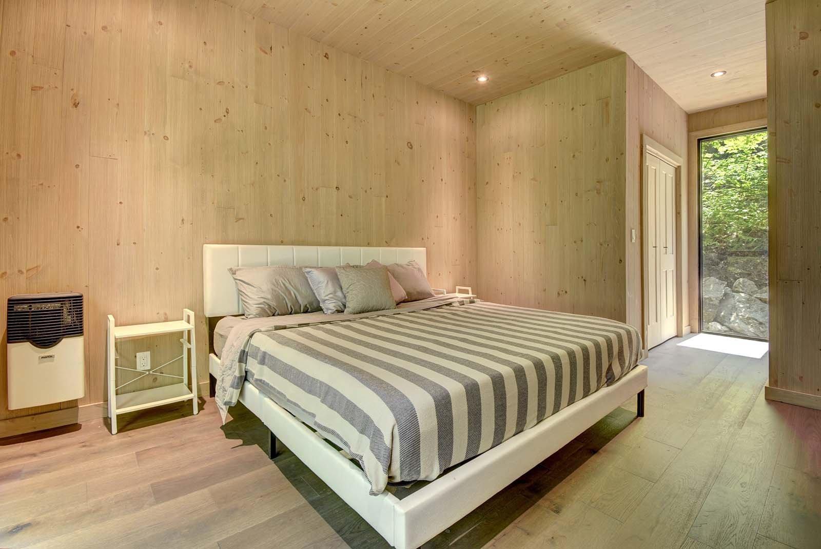 









3590


Lac-des-Écorces

,
Barkmere,




QC
J0T1A0

