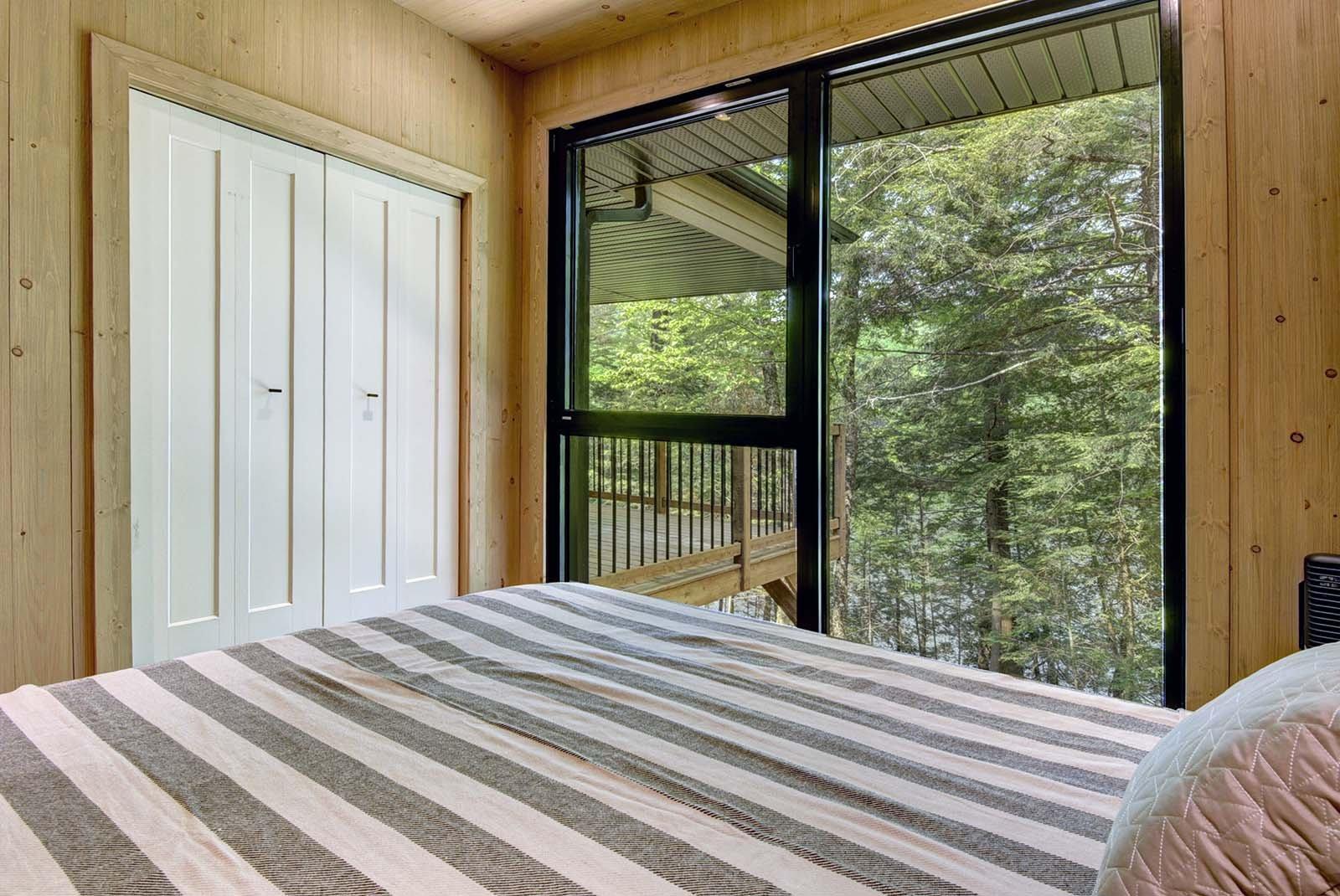 









3590


Lac-des-Écorces

,
Barkmere,




QC
J0T1A0

