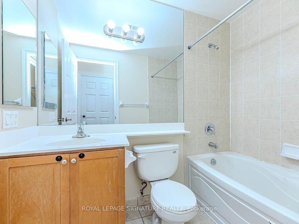









700


Humberwood

Boulevard, 128,
Toronto,




ON
M9W 7J4

