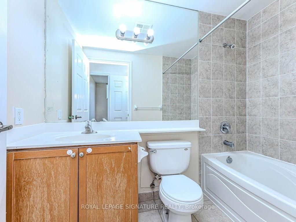 









700


Humberwood

Boulevard, 128,
Toronto,




ON
M9W 7J4

