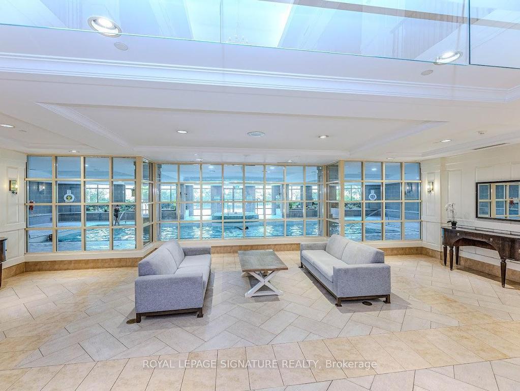 









700


Humberwood

Boulevard, 128,
Toronto,




ON
M9W 7J4

