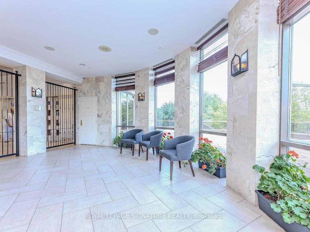 









700


Humberwood

Boulevard, 128,
Toronto,




ON
M9W 7J4

