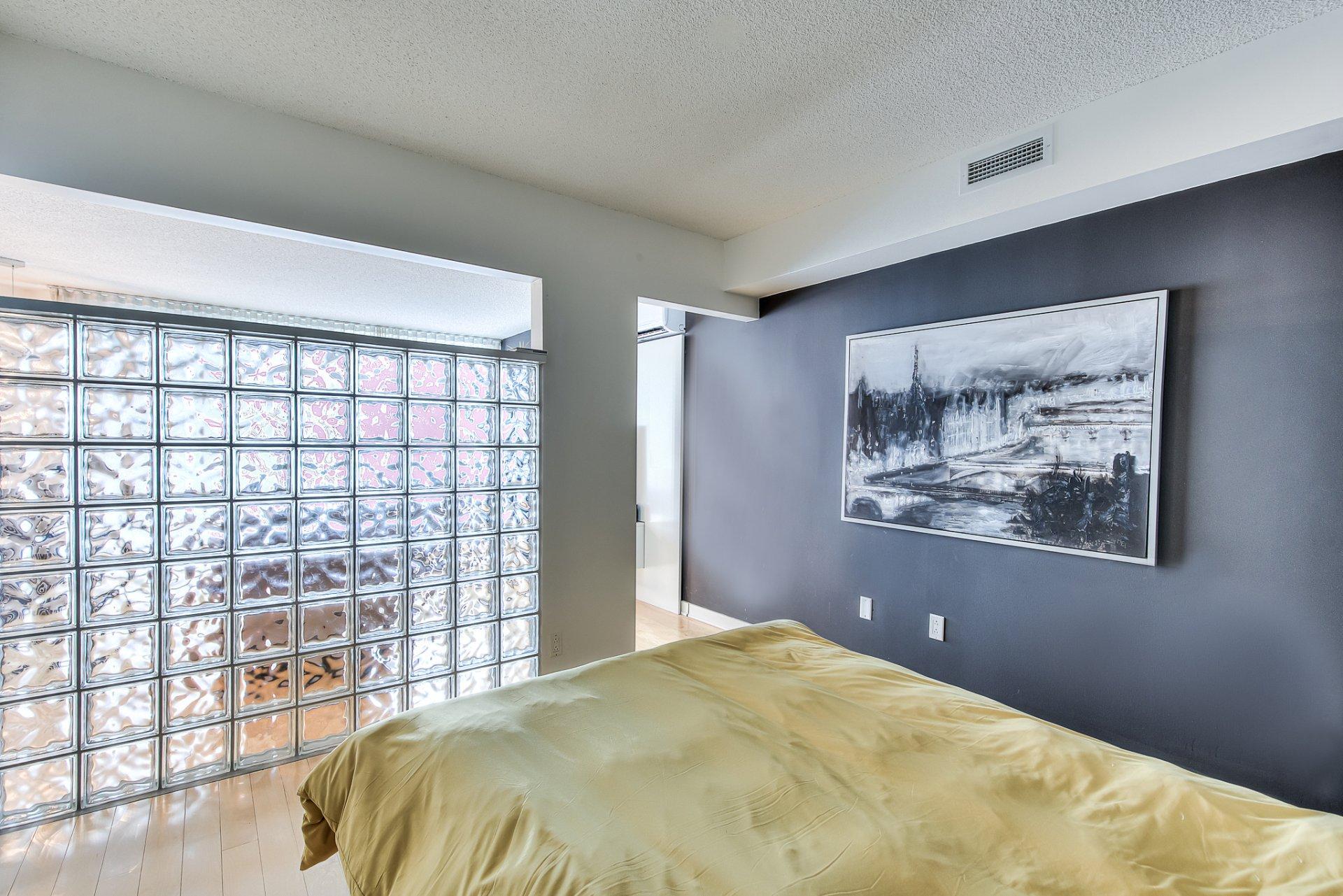 









10550


Place de l'Acadie

, 1114,
Montréal (Ahuntsic-Cartierville),




QC
H7N0B3

