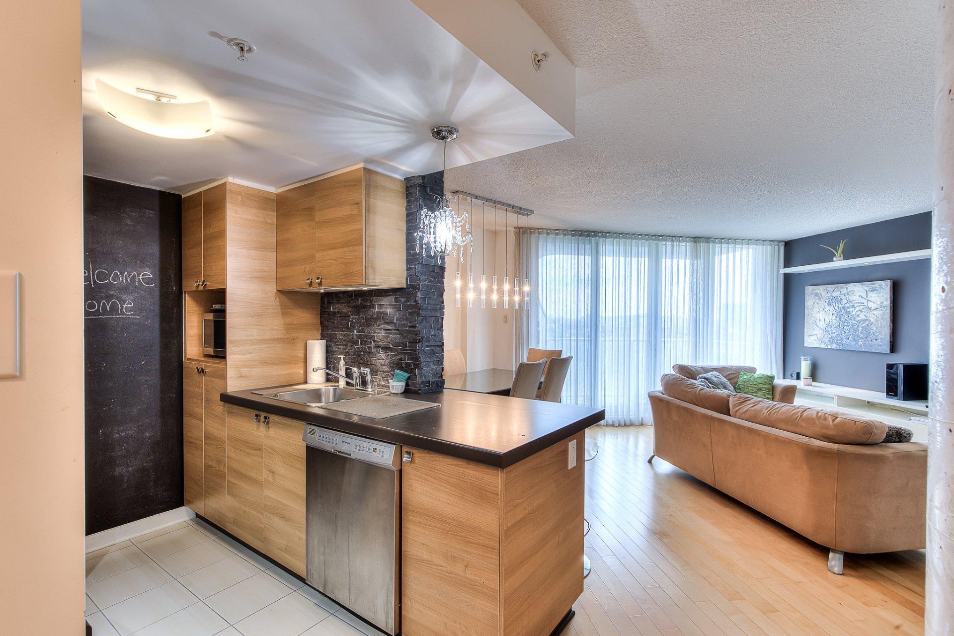 









10550


Place de l'Acadie

, 1114,
Montréal (Ahuntsic-Cartierville),




QC
H7N0B3

