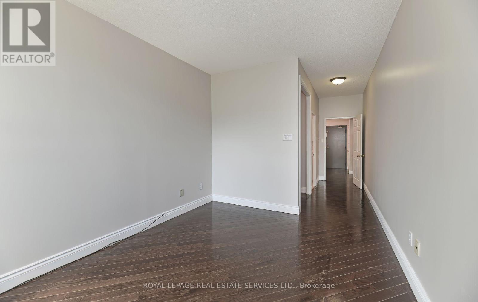 












113 - 7905 BAYVIEW AVENUE

,
Markham,




Ontario
L3T7N3

