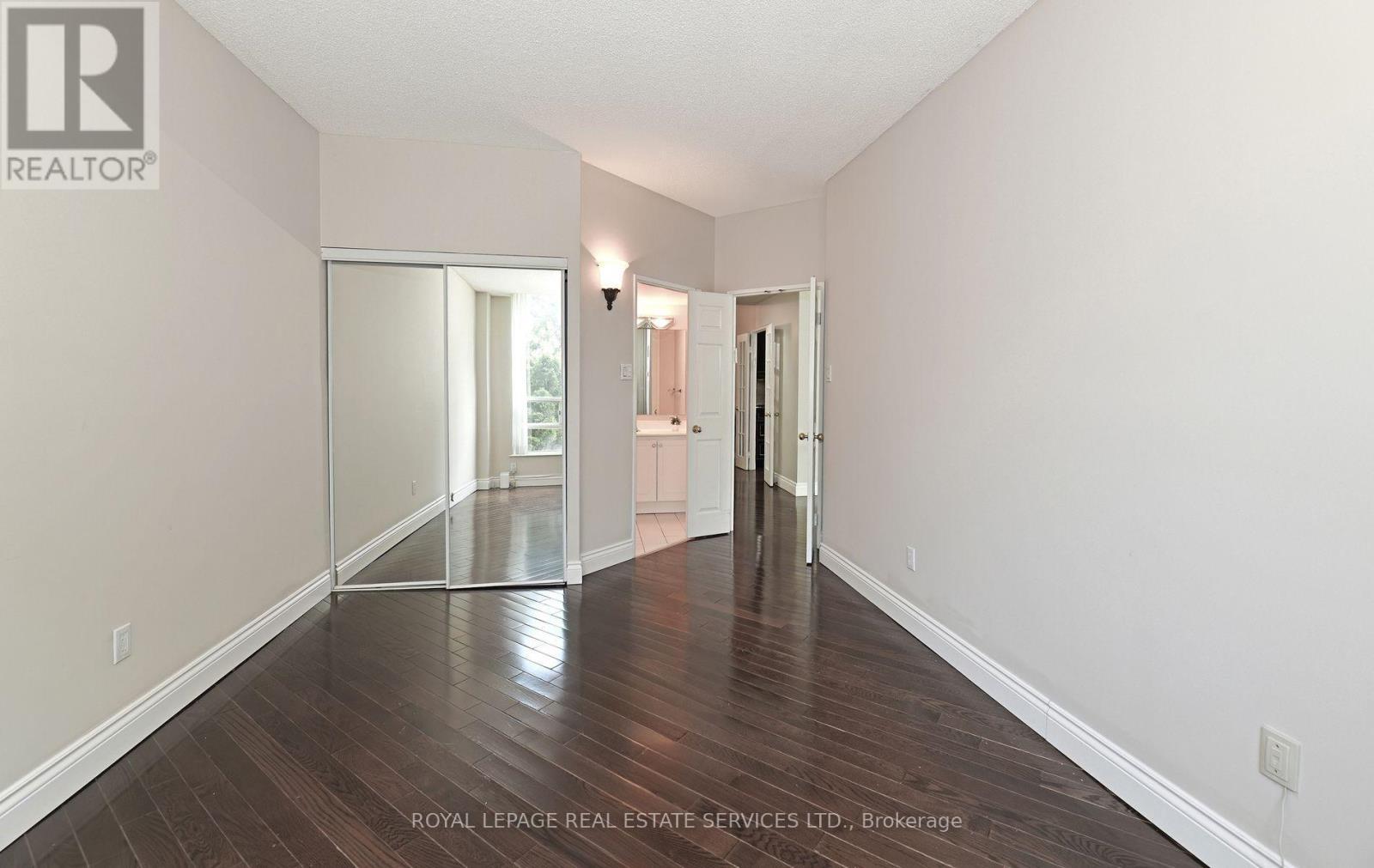 












113 - 7905 BAYVIEW AVENUE

,
Markham,




Ontario
L3T7N3

