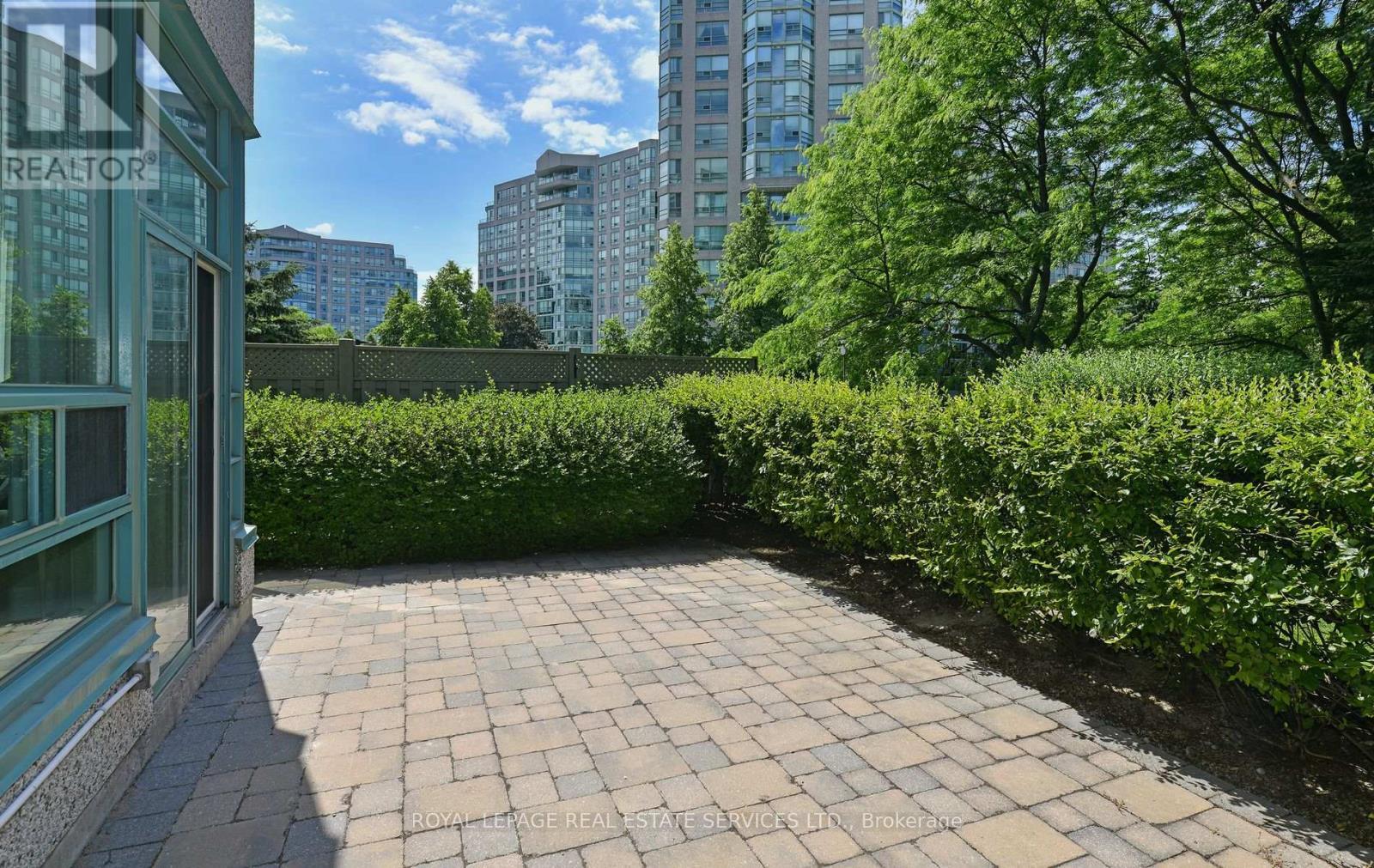 












113 - 7905 BAYVIEW AVENUE

,
Markham,




Ontario
L3T7N3

