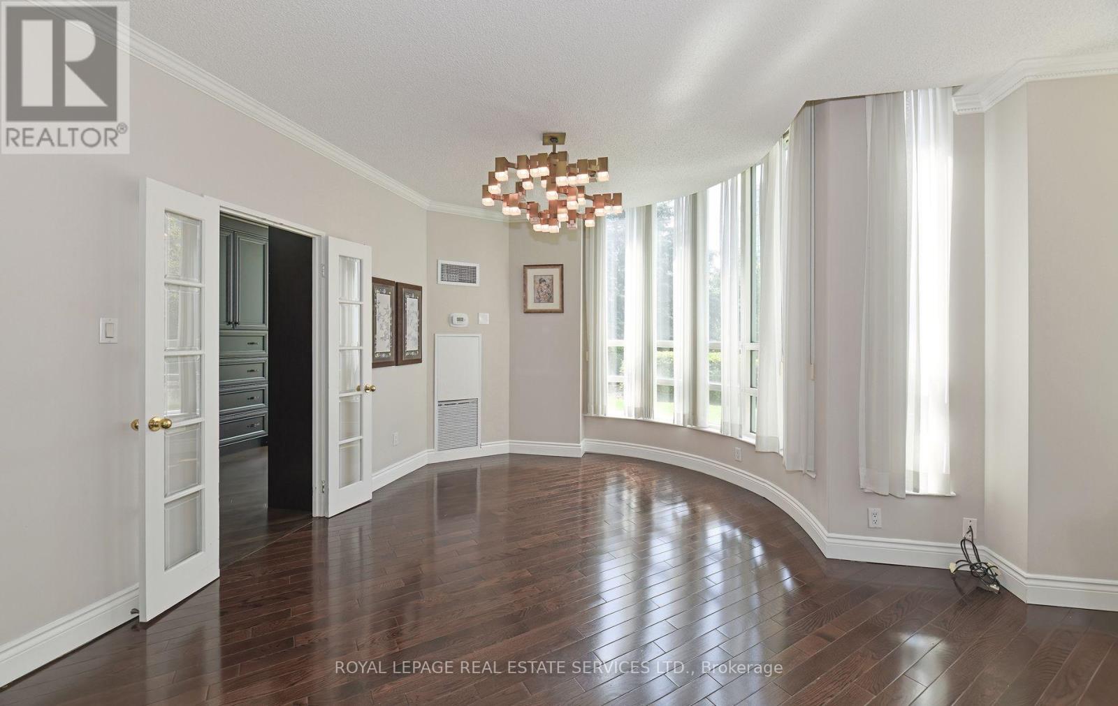 












113 - 7905 BAYVIEW AVENUE

,
Markham,




Ontario
L3T7N3


