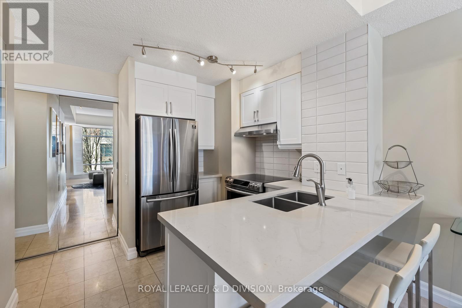 












103W - UPPER - 500 QUEENS QUAY W

,
Toronto,




Ontario
M5V3K8

