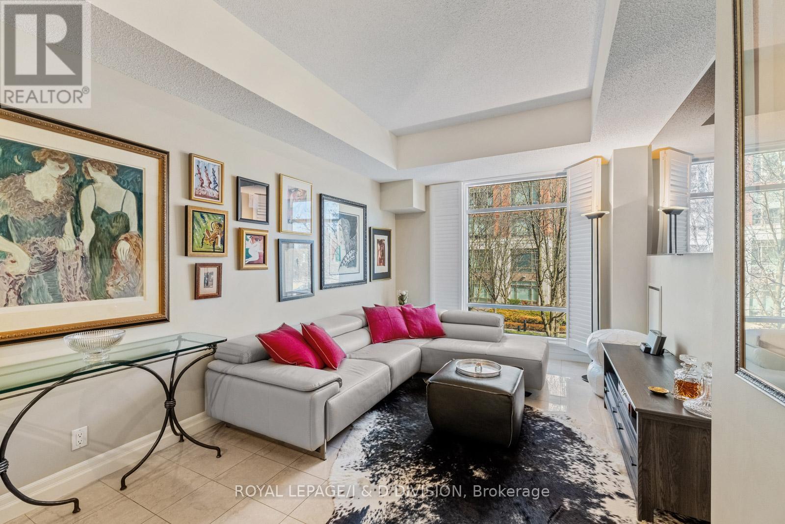 












103W - UPPER - 500 QUEENS QUAY W

,
Toronto,




Ontario
M5V3K8

