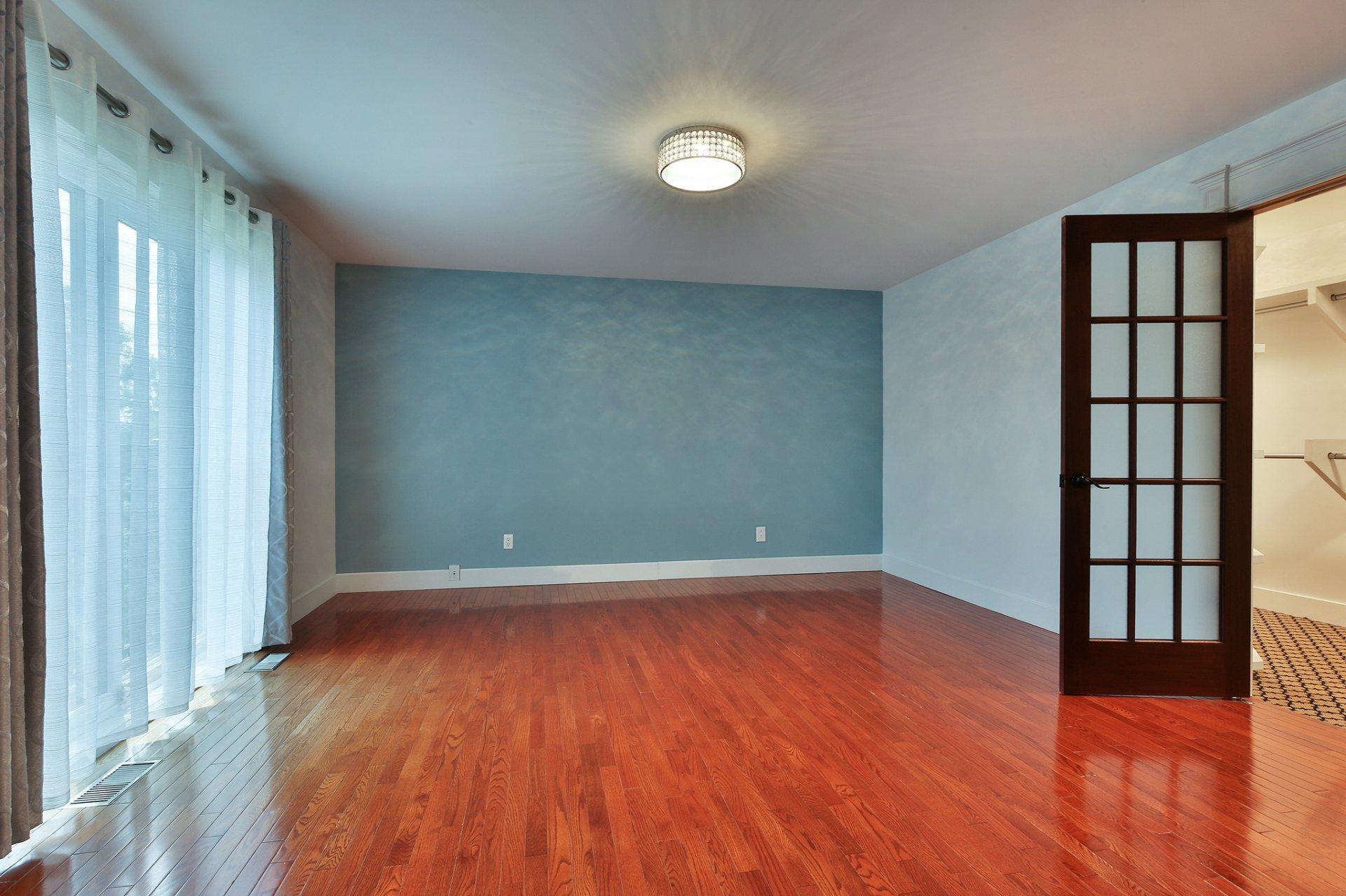 









106


Rg Cyr

,
Saint-Cyprien-de-Napierville,




QC
J0J1L0

