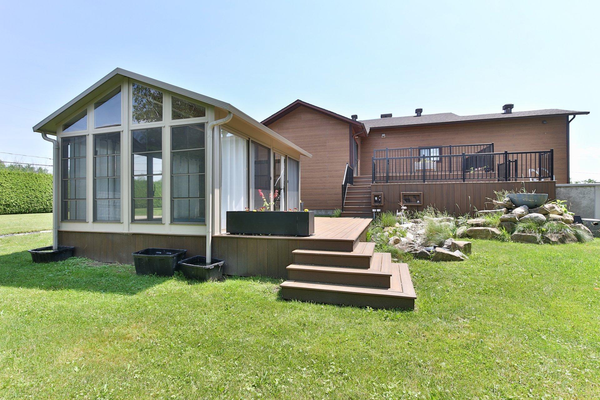 









106


Rg Cyr

,
Saint-Cyprien-de-Napierville,




QC
J0J1L0

