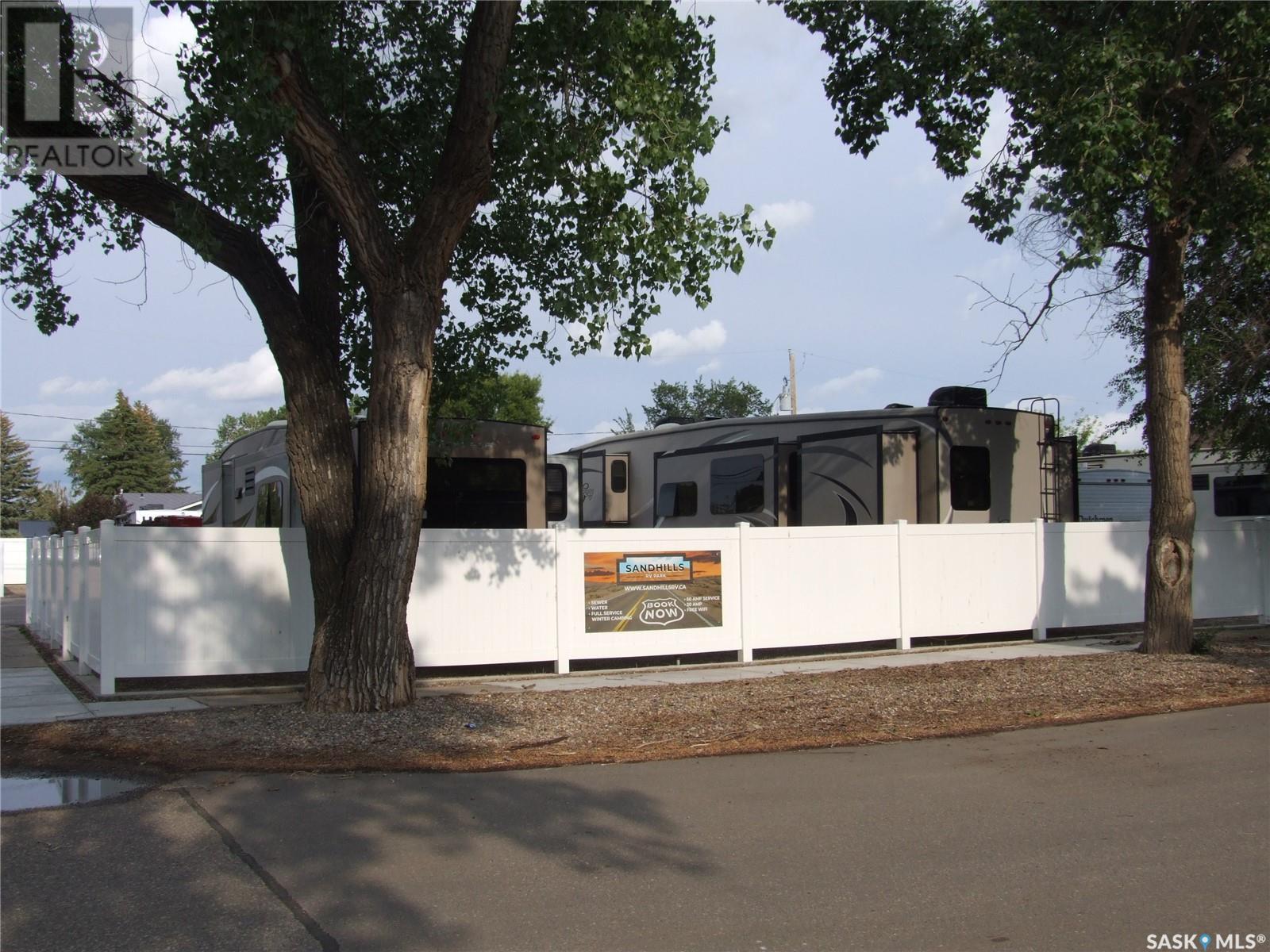 












661 Maharg AVENUE

,
Burstall,







Saskatchewan
S0N0H0

