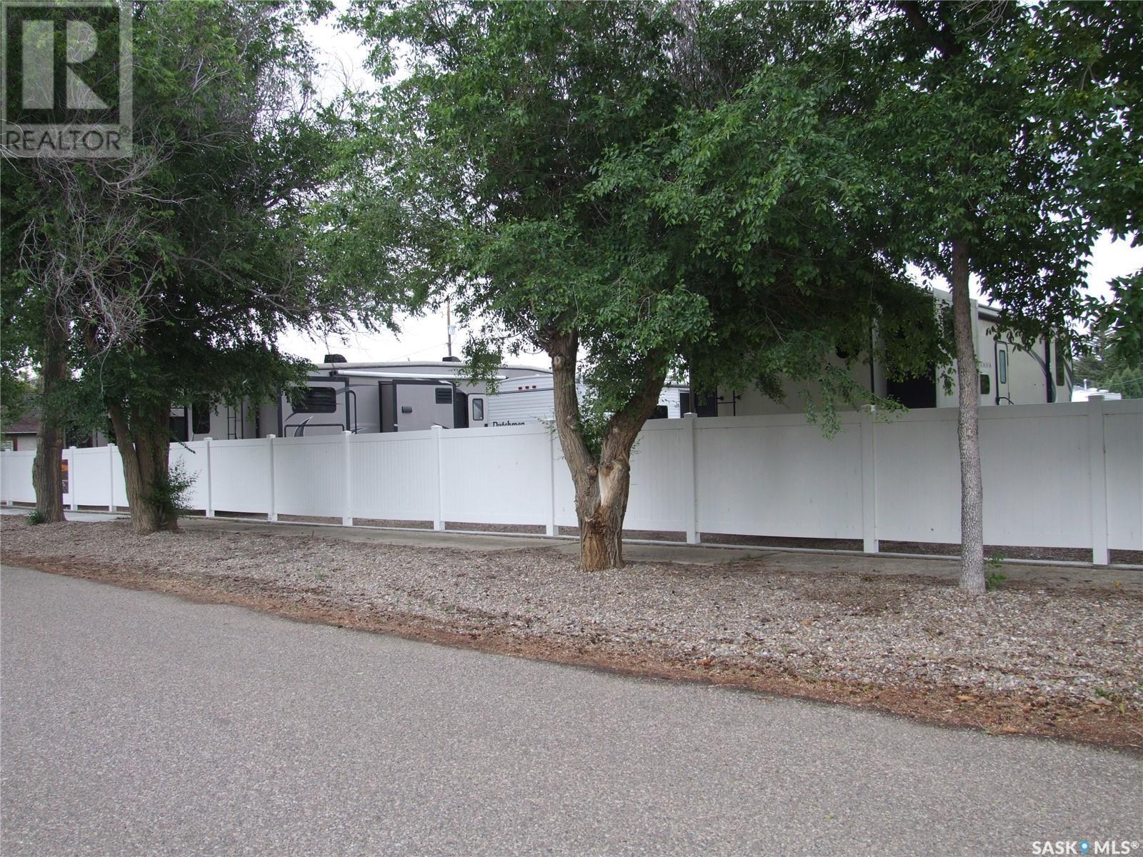 












661 Maharg AVENUE

,
Burstall,







Saskatchewan
S0N0H0

