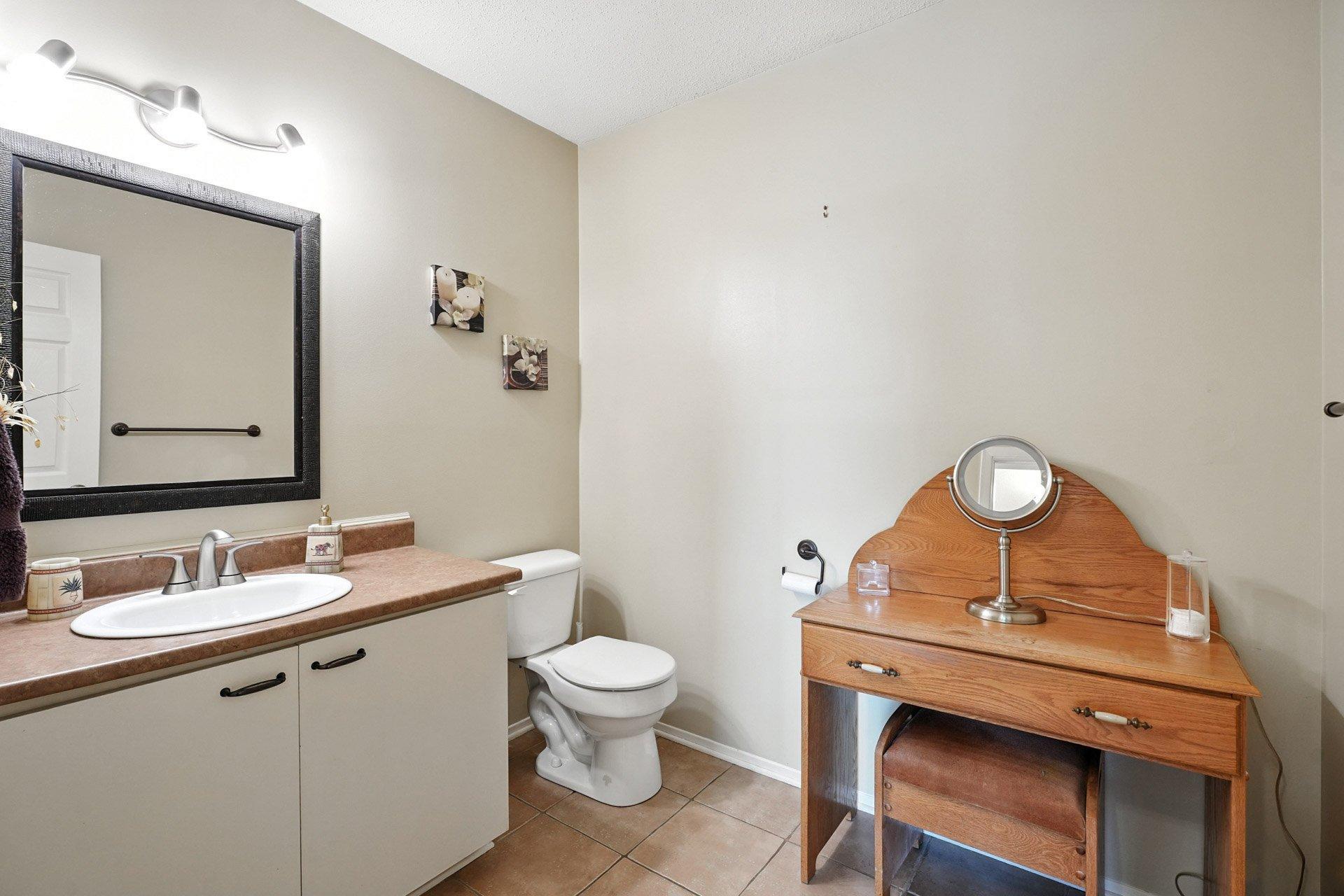 









54


Rue de Pierrefonds

,
Gatineau (Gatineau),




QC
J8T7L7

