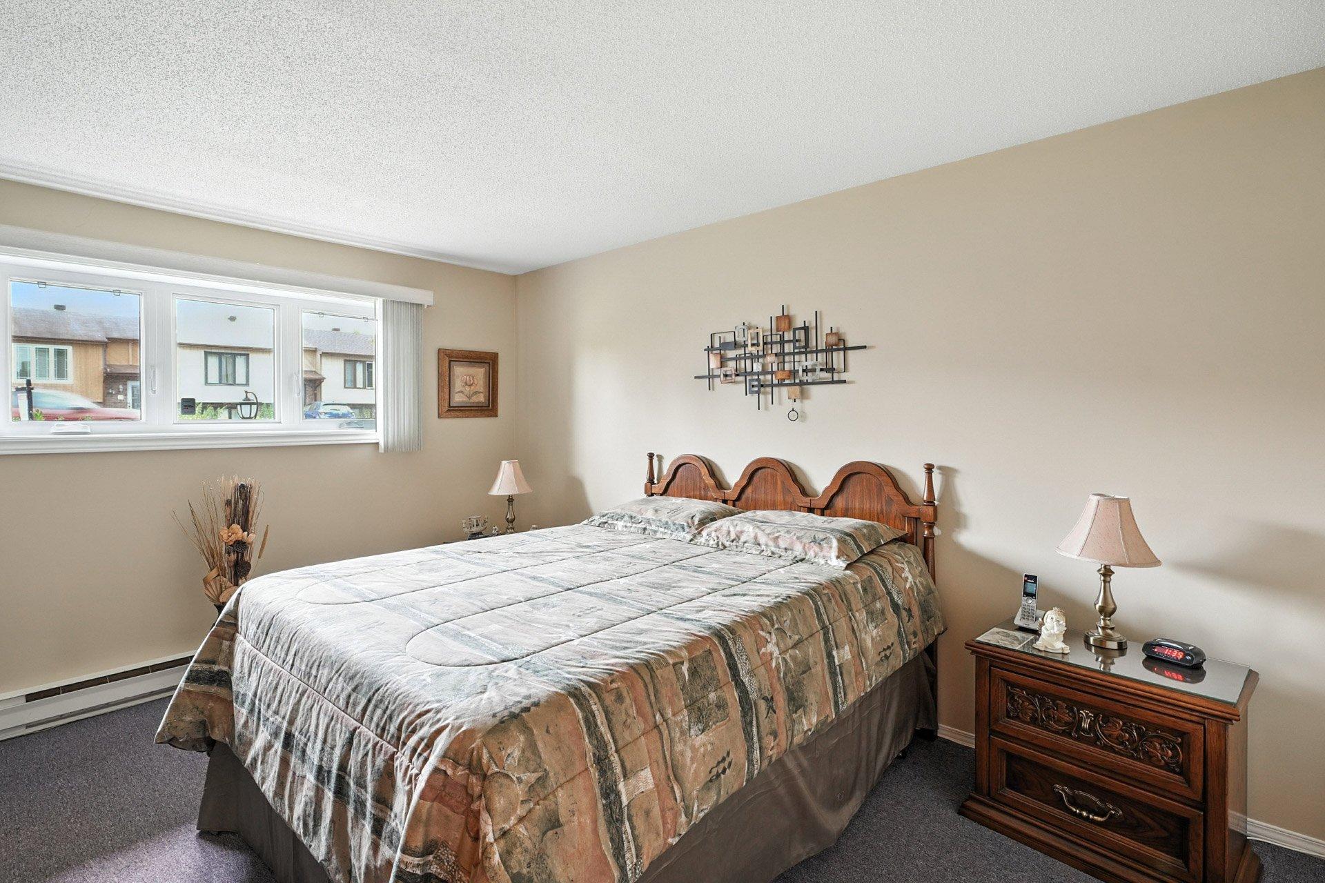 









54


Rue de Pierrefonds

,
Gatineau (Gatineau),




QC
J8T7L7

