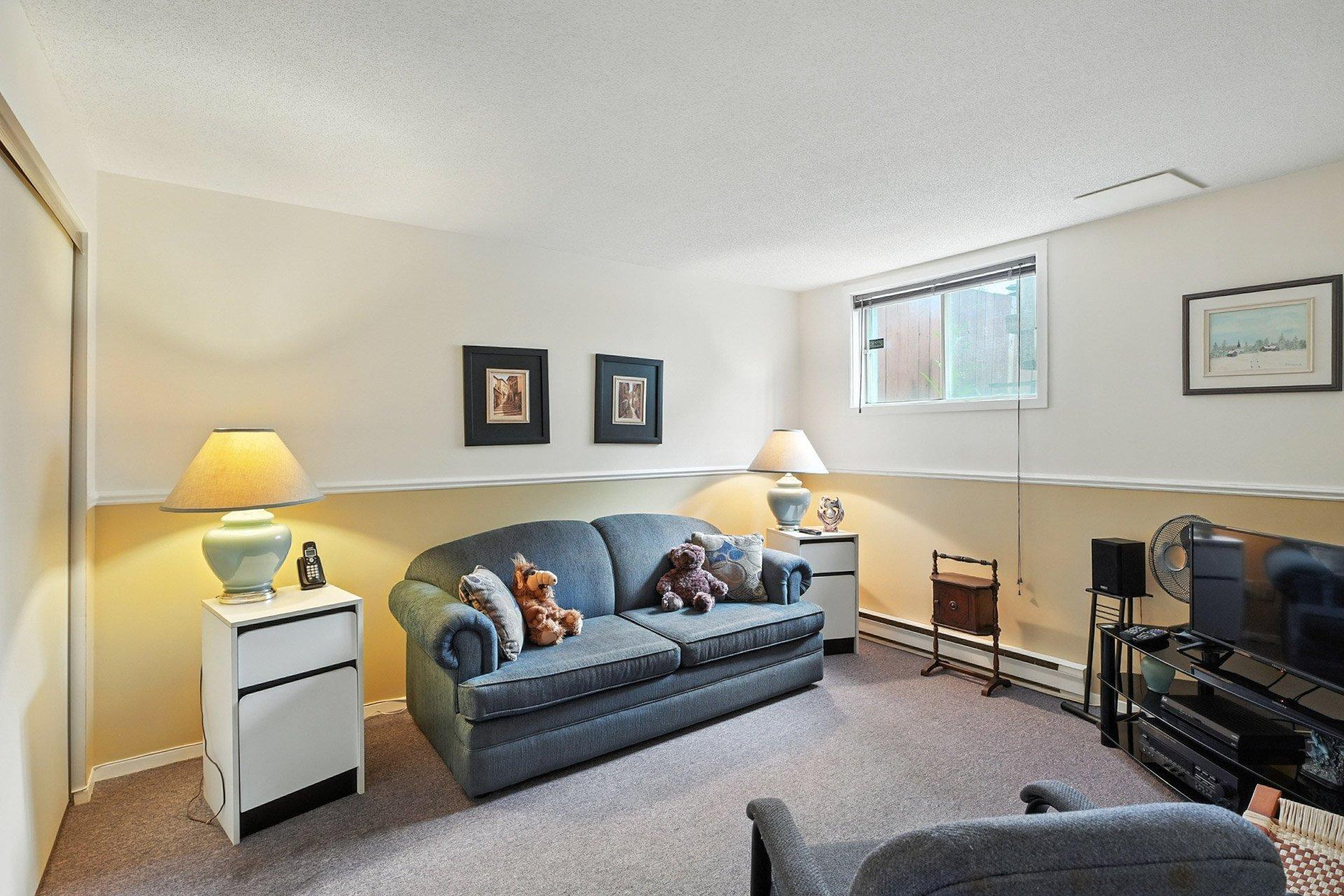 









54


Rue de Pierrefonds

,
Gatineau (Gatineau),




QC
J8T7L7

