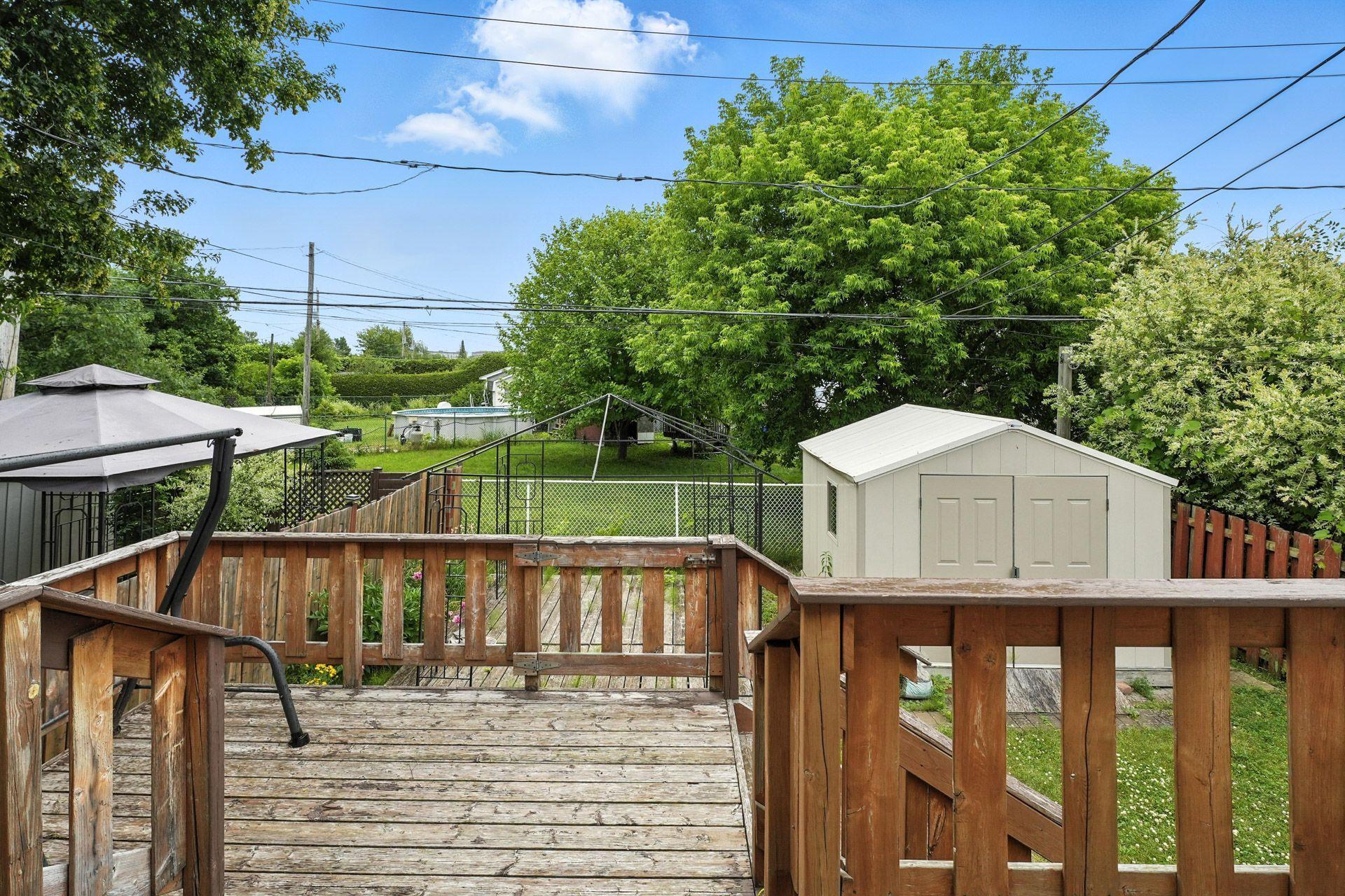 









54


Rue de Pierrefonds

,
Gatineau (Gatineau),




QC
J8T7L7

