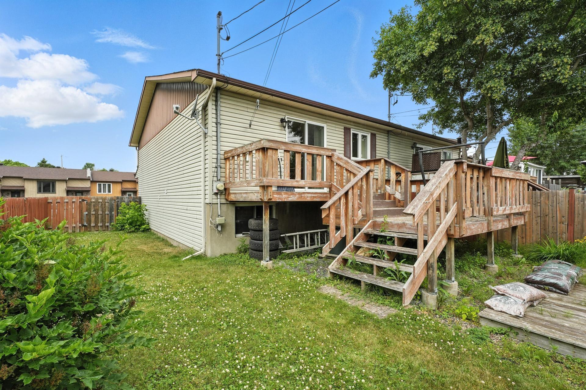 









54


Rue de Pierrefonds

,
Gatineau (Gatineau),




QC
J8T7L7

