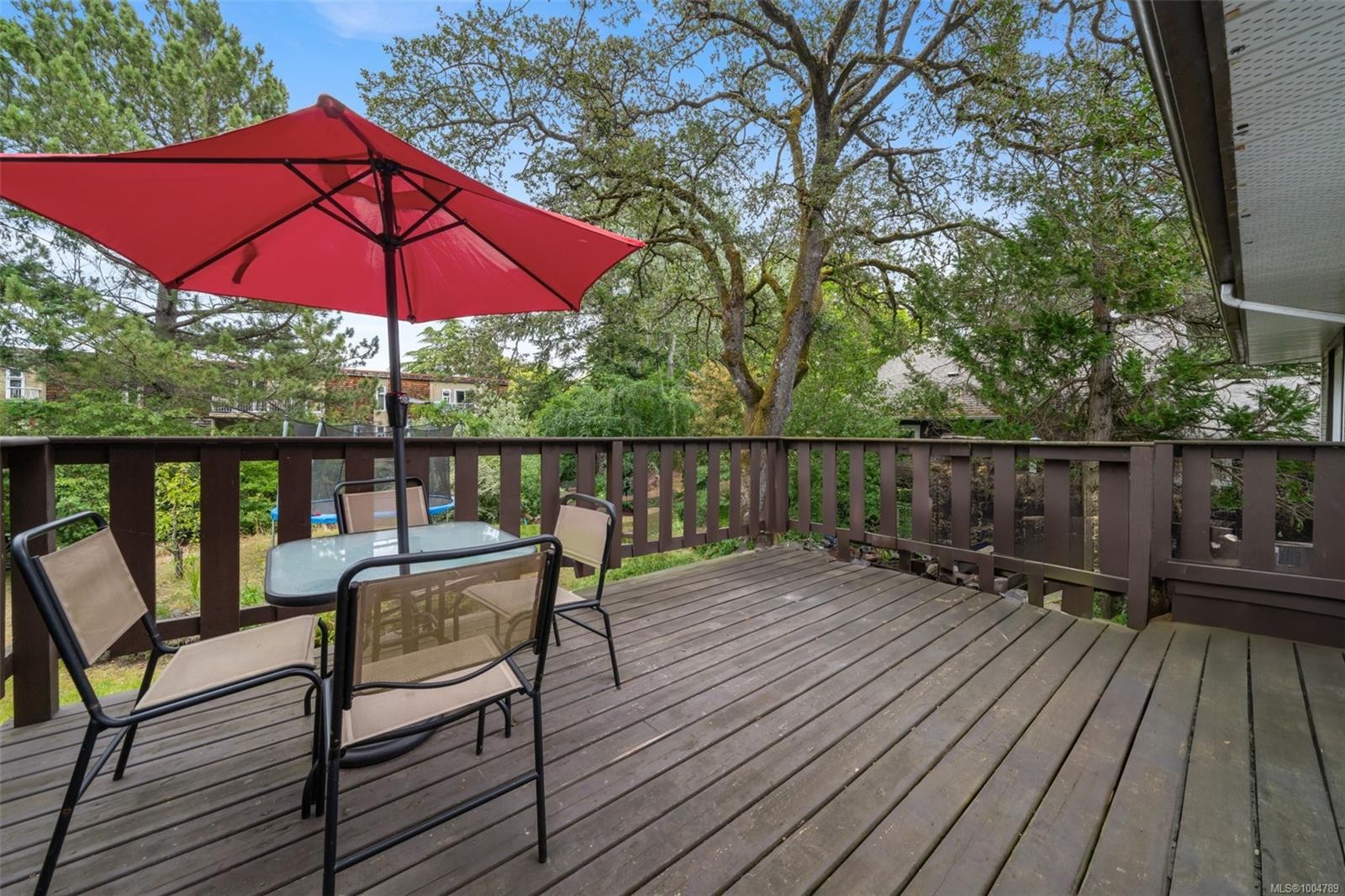 









120


Kamloops

Ave,
Saanich,




BC
V8Z 1W3


