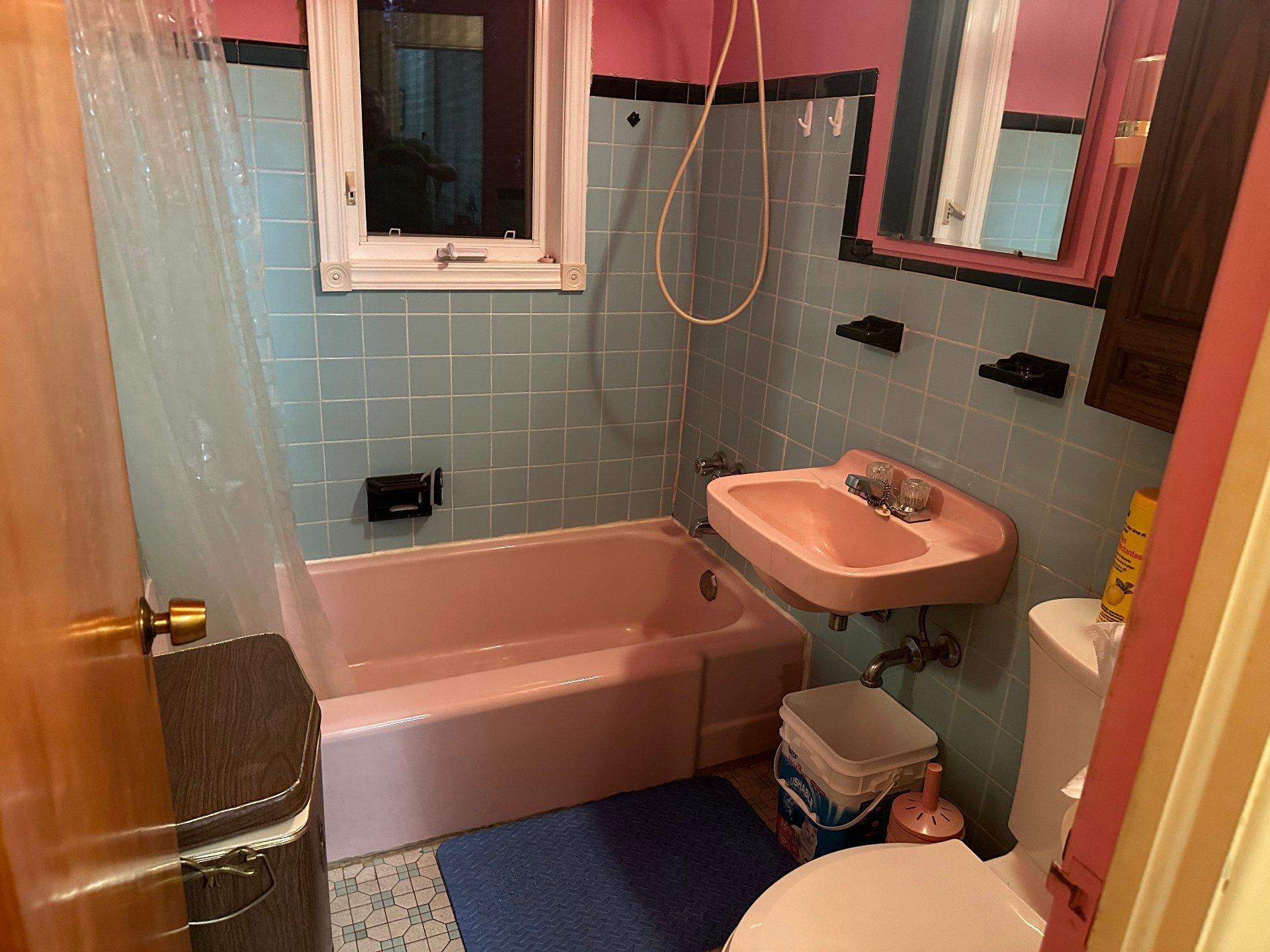 









2241


Rue d'Aublain

,
Laval (Vimont),




QC
H7K2G5

