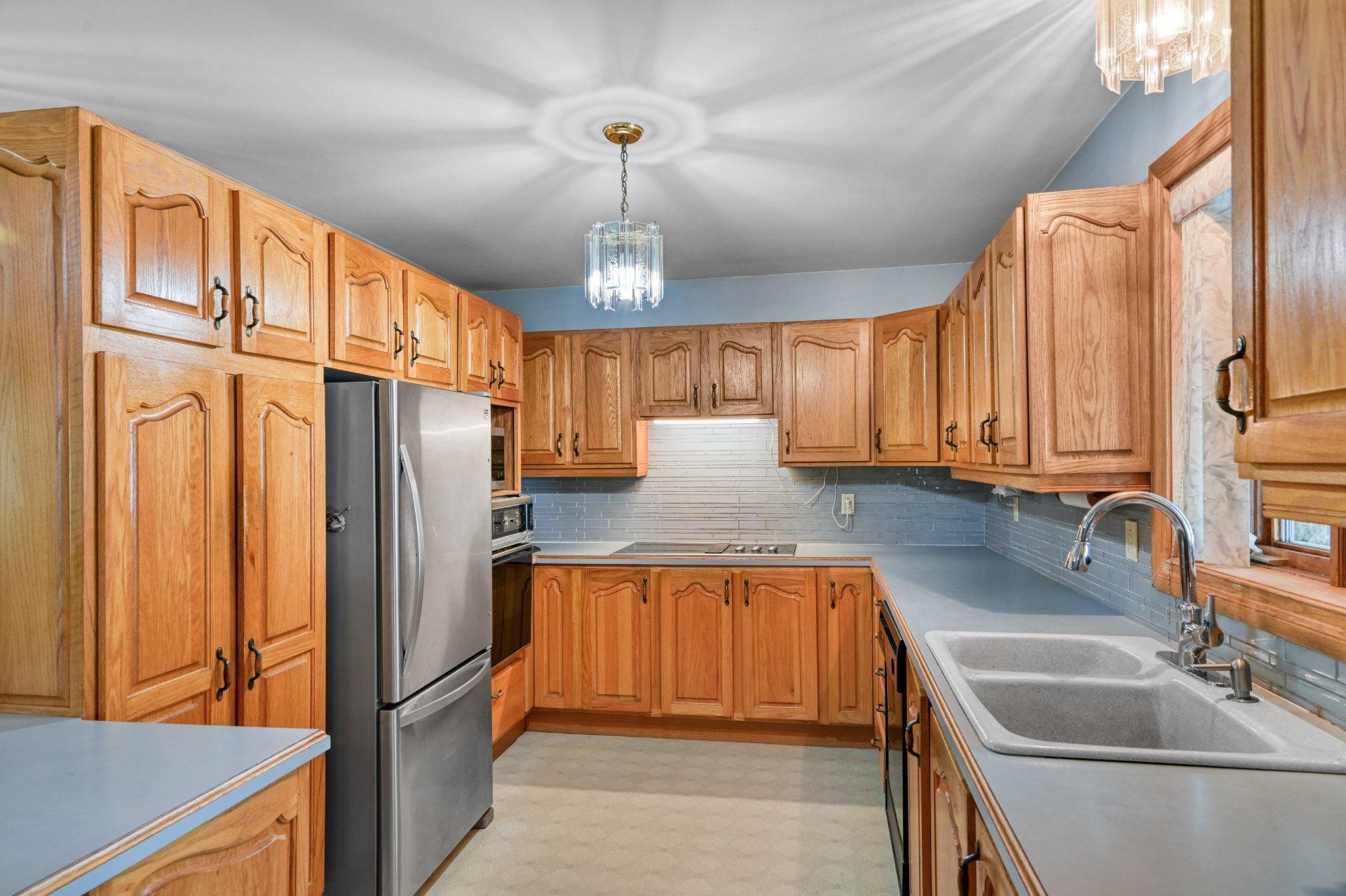 









578


Av. Missisquoi

,
Venise-en-Québec,




QC
J0J2K0

