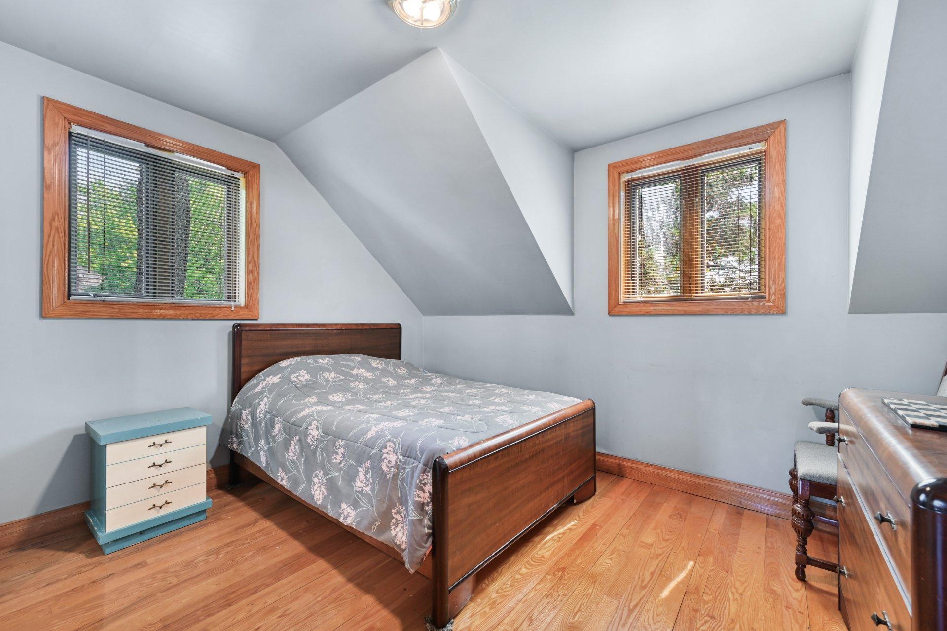 









578


Av. Missisquoi

,
Venise-en-Québec,




QC
J0J2K0

