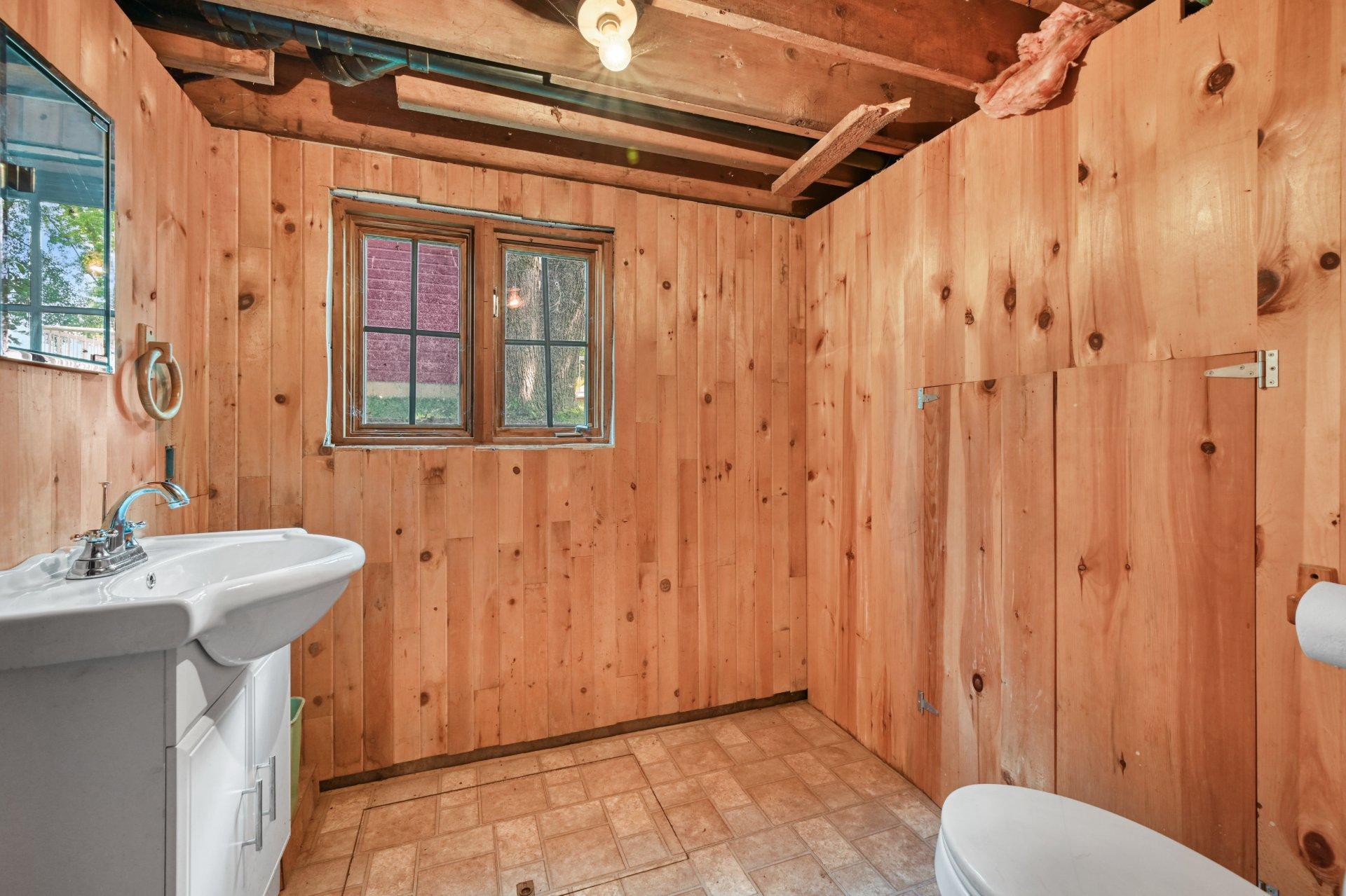 









578


Av. Missisquoi

,
Venise-en-Québec,




QC
J0J2K0

