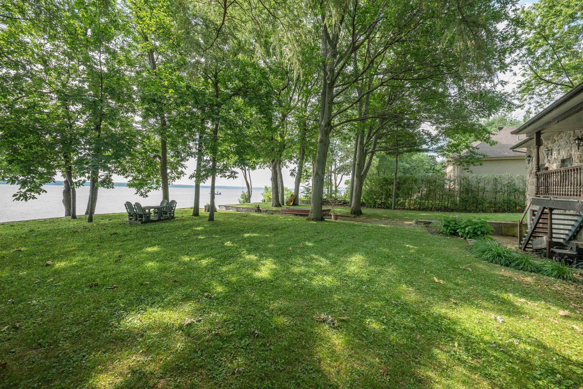









578


Av. Missisquoi

,
Venise-en-Québec,




QC
J0J2K0

