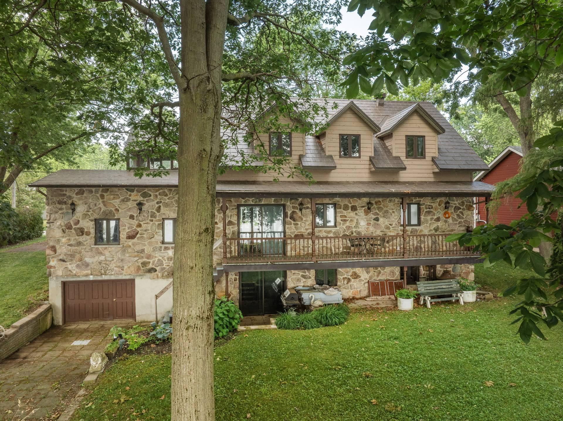 









578


Av. Missisquoi

,
Venise-en-Québec,




QC
J0J2K0

