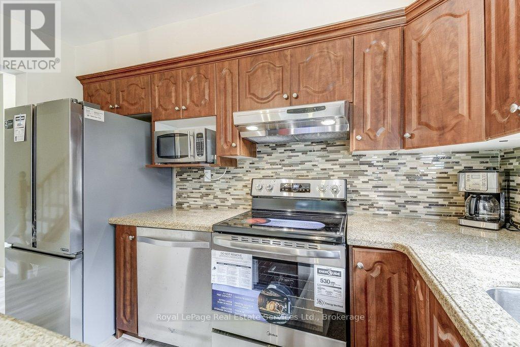 












1225 CONSORT CRESCENT

,
Burlington (Palmer),




Ontario
L7M1J8

