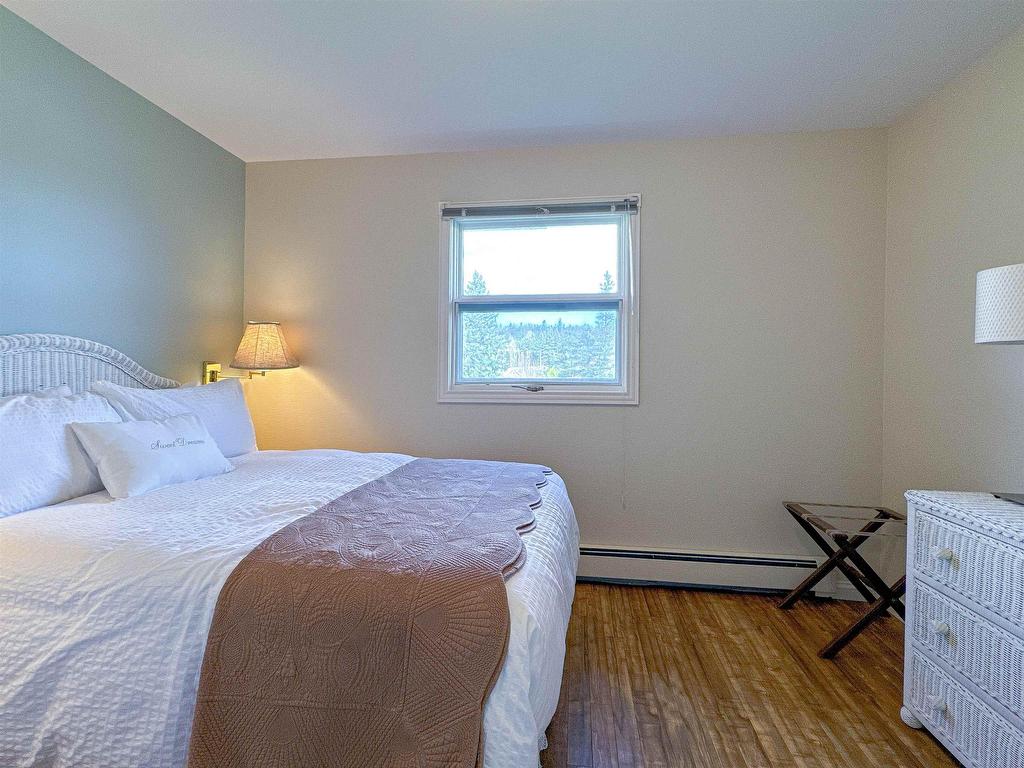 












6123 Route 13

,
New Glasgow,




PE
C0A 1N0


