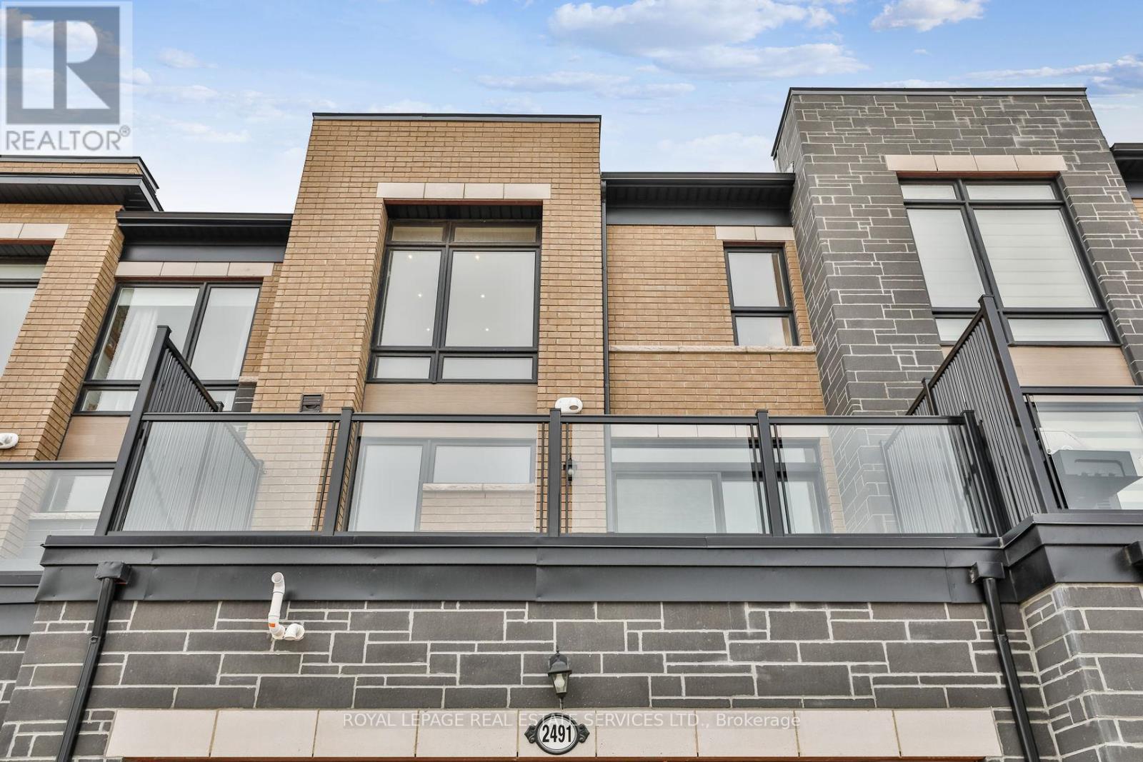 












2491 BADGER CRESCENT

,
Oakville,




Ontario
L6M5M1

