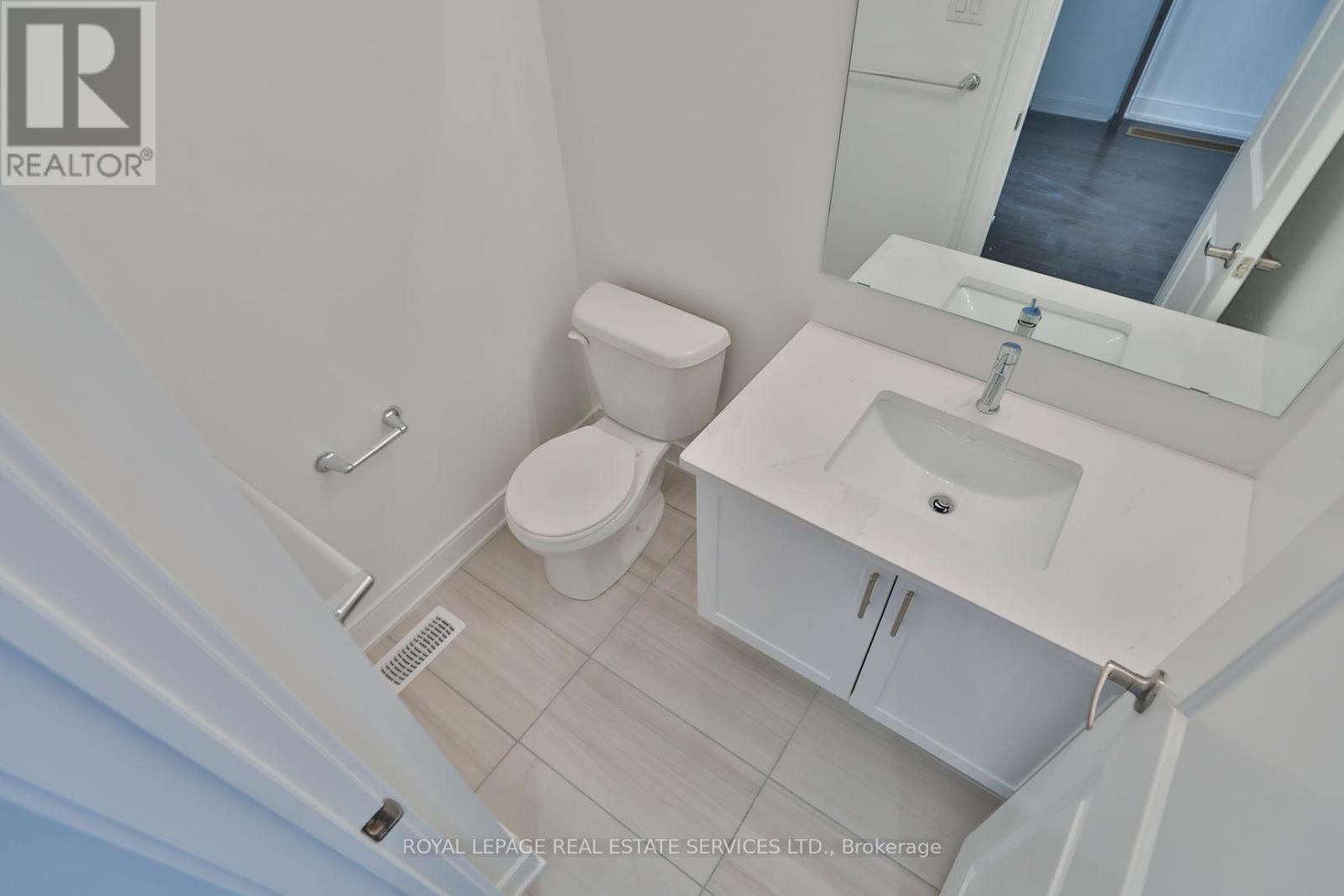 












2491 BADGER CRESCENT

,
Oakville,




Ontario
L6M5M1

