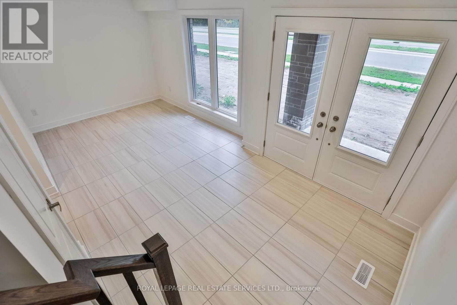 












2491 BADGER CRESCENT

,
Oakville,




Ontario
L6M5M1


