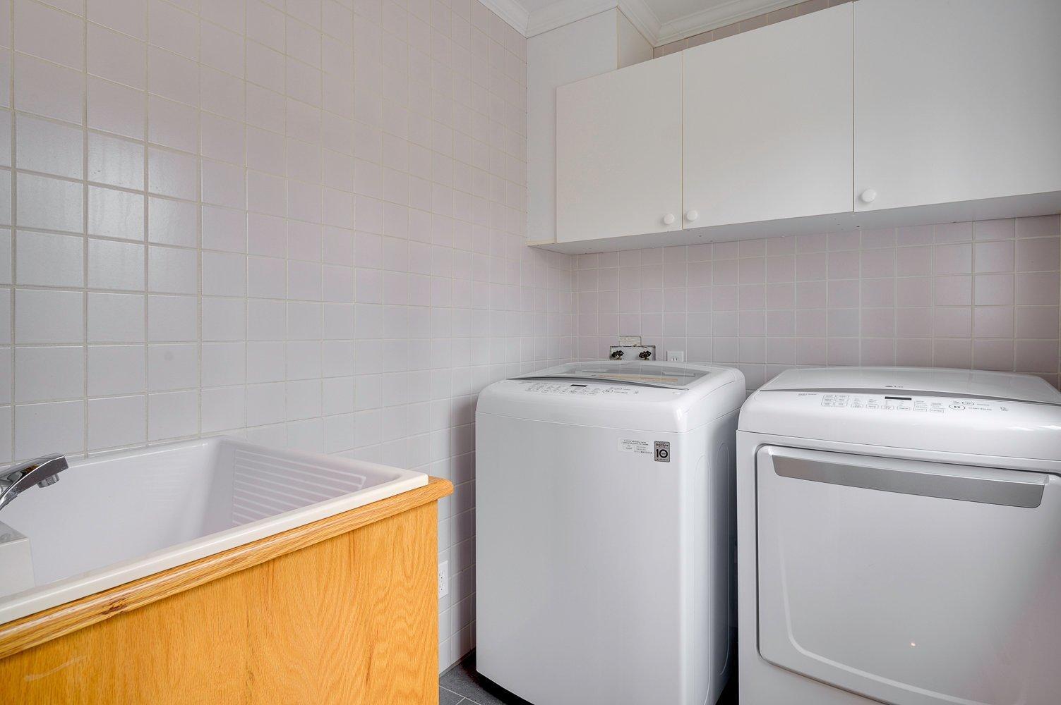 









48


Ch. du Geai-Bleu

,
Saint-Sauveur,




QC
J0R1R1

