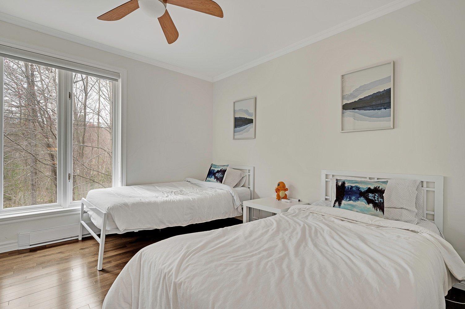 









48


Ch. du Geai-Bleu

,
Saint-Sauveur,




QC
J0R1R1

