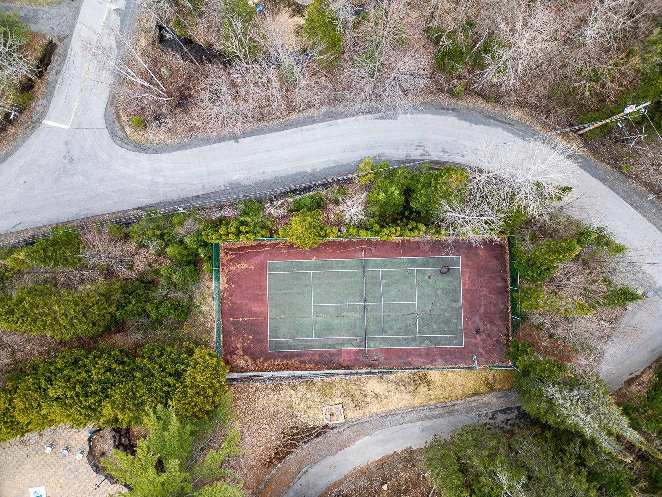 









48


Ch. du Geai-Bleu

,
Saint-Sauveur,




QC
J0R1R1

