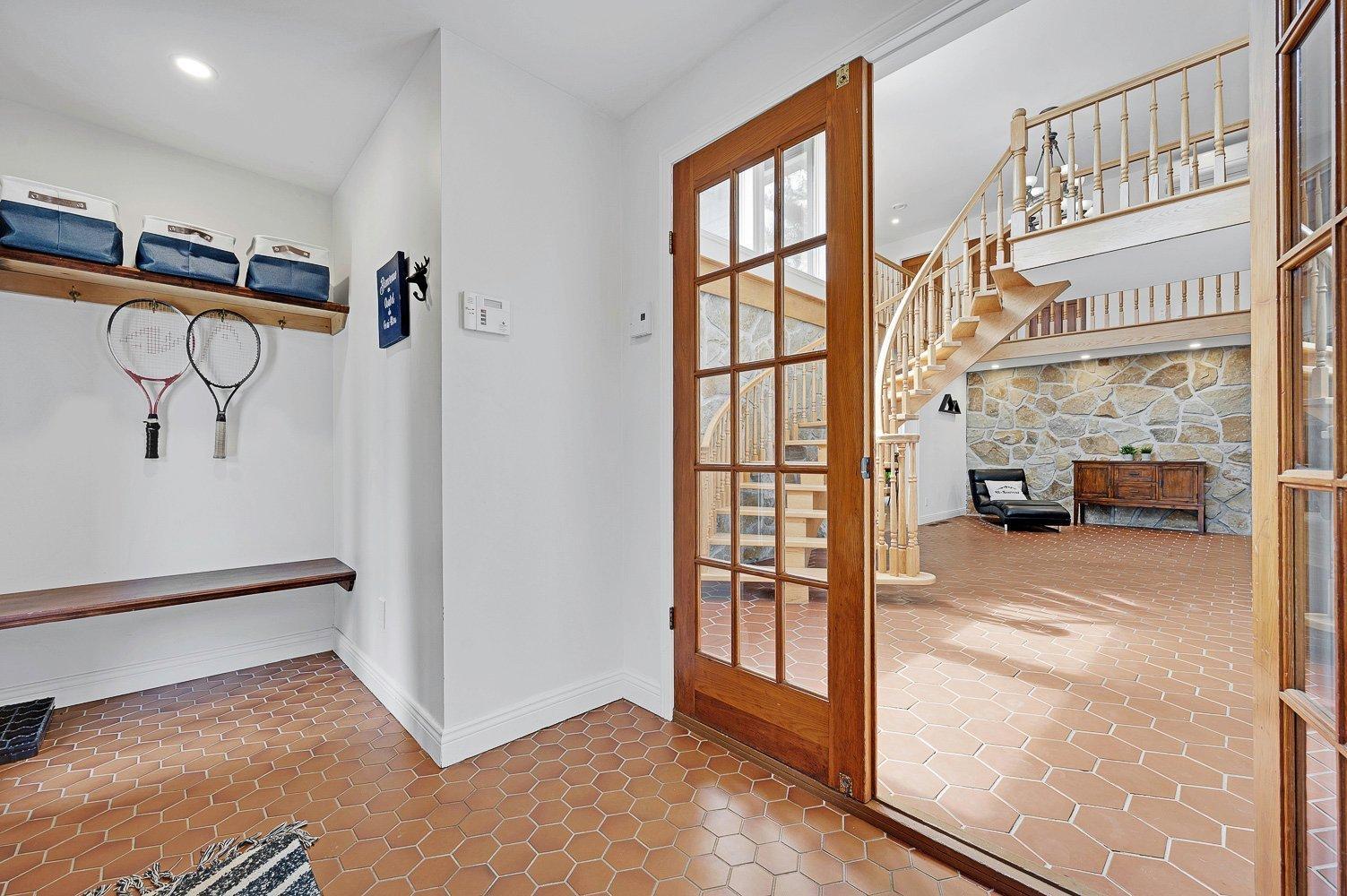 









48


Ch. du Geai-Bleu

,
Saint-Sauveur,




QC
J0R1R1

