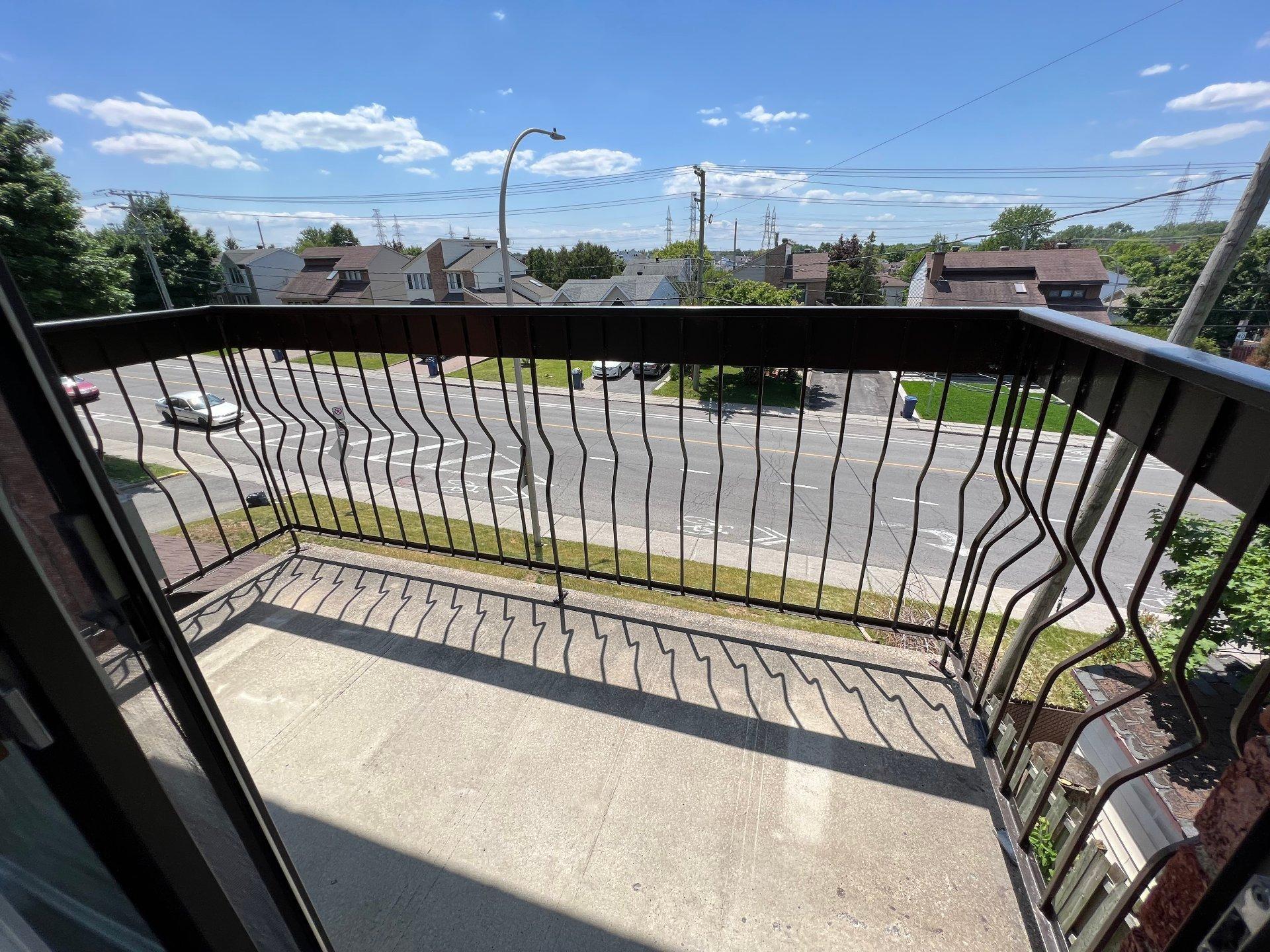 









775


Mtée Montrougeau

, 5,
Laval (Fabreville),




QC
H7P3M1

