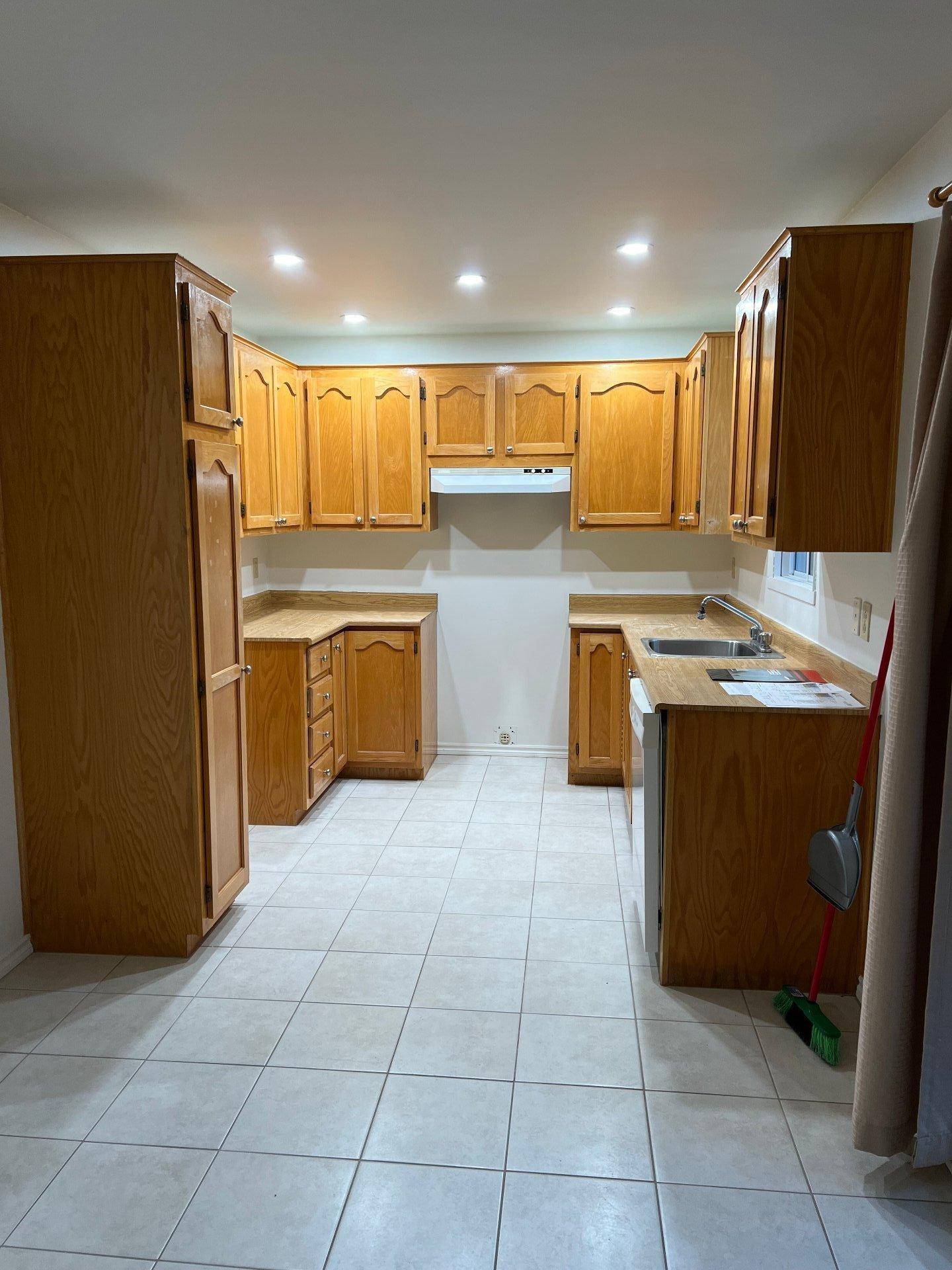 









775


Mtée Montrougeau

, 5,
Laval (Fabreville),




QC
H7P3M1

