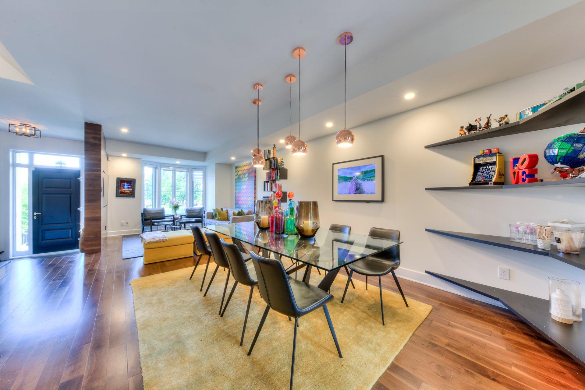 









2861


Rue de l'Écu

,
Montréal (Saint-Laurent),




QC
H4R3N2

