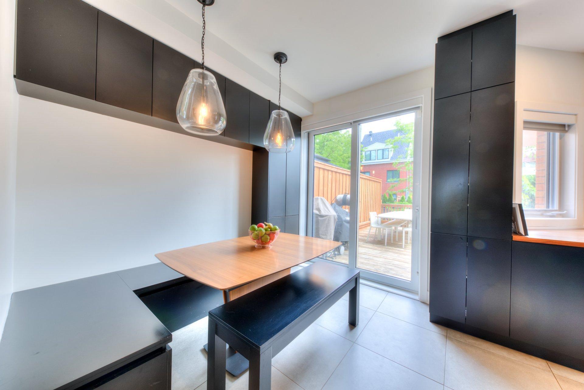 









2861


Rue de l'Écu

,
Montréal (Saint-Laurent),




QC
H4R3N2

