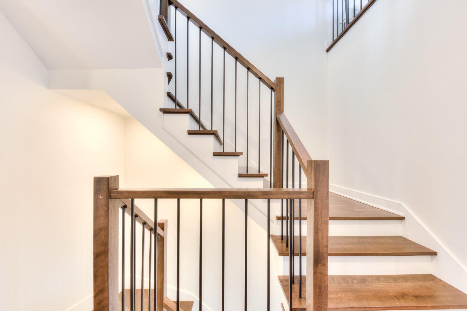 









2861


Rue de l'Écu

,
Montréal (Saint-Laurent),




QC
H4R3N2

