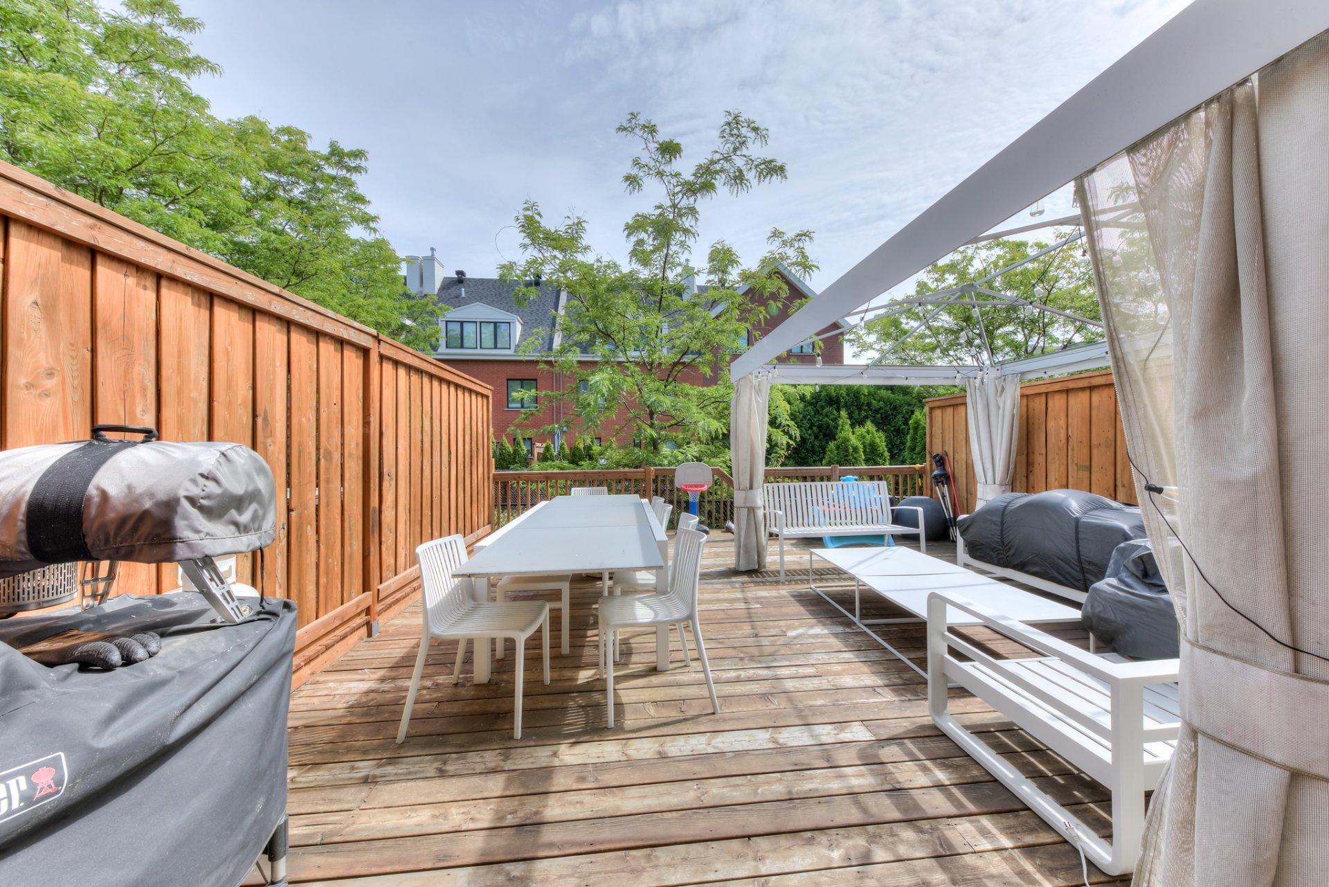 









2861


Rue de l'Écu

,
Montréal (Saint-Laurent),




QC
H4R3N2

