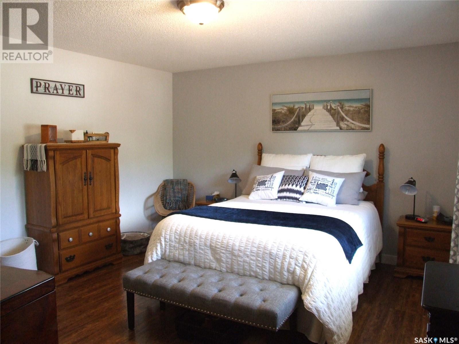 












318 Barsness BAY

,
Richmound,




Saskatchewan
S0N2E0

